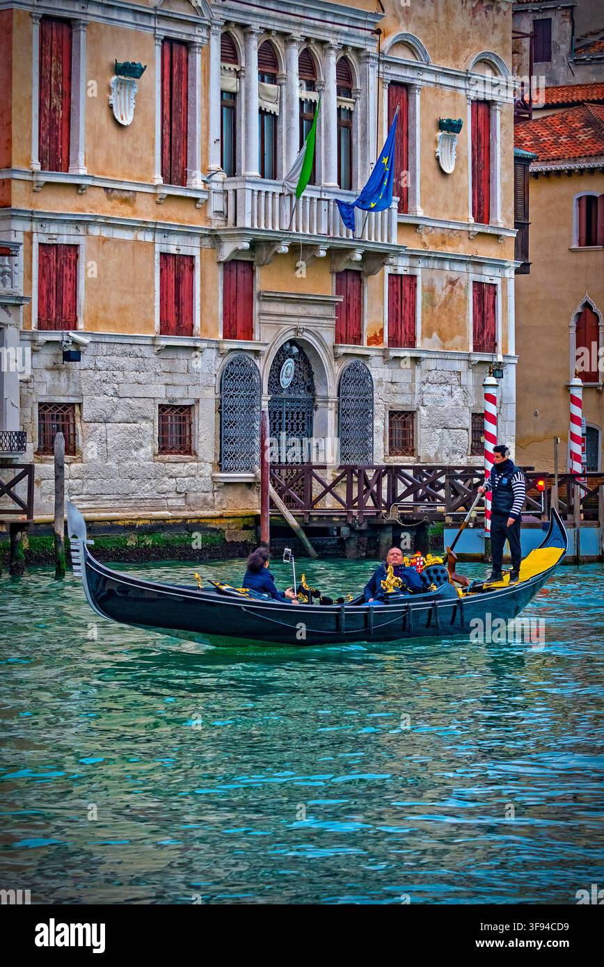 Italie Vénétie Venise gondoles Canal Grande Banque D'Images