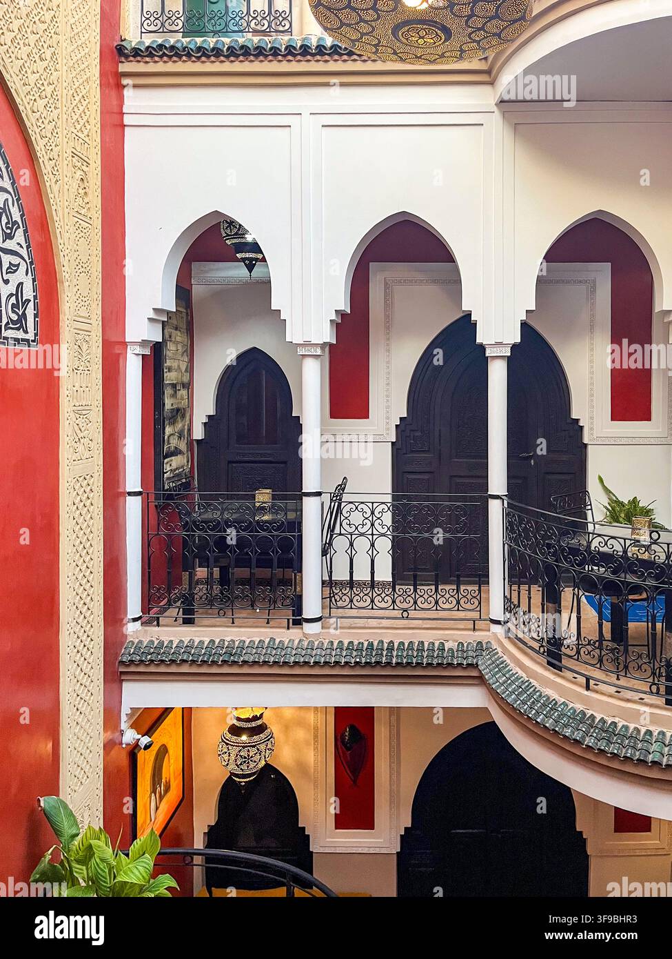Intérieur d'un riad traditionnel au Maroc Banque D'Images