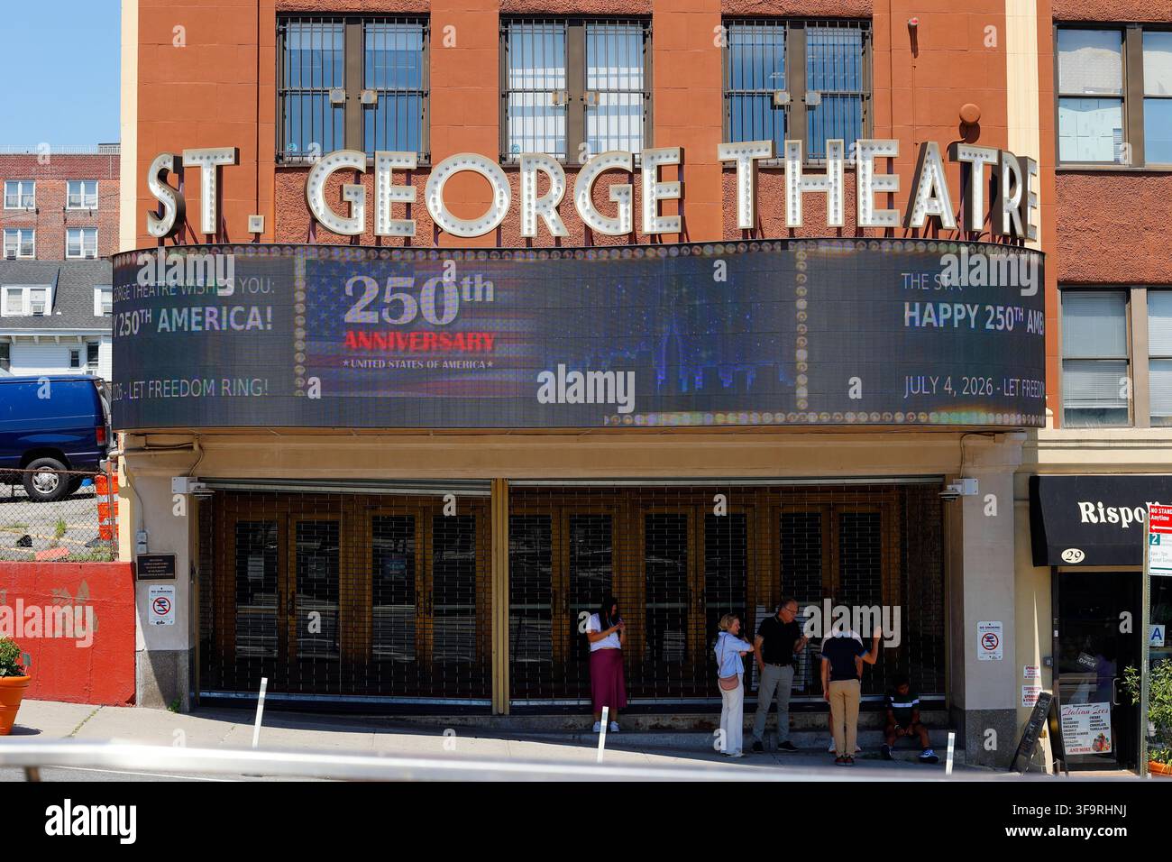 St. George Theatre, 35 Hyatt St, Staten Island, New York, vitrine new-yorkaise d’un espace artistique et de cinéma à St. George Banque D'Images
