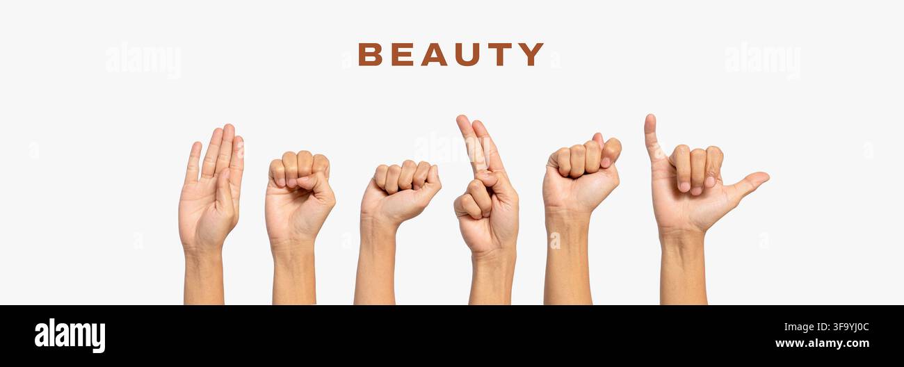 Lettres de l'alphabet des sourds "Beauté" par la main. La lettre "Beauté" en langue des signes, isolée sur un fond blanc. Les mains des gens étaient levées vers le haut Banque D'Images