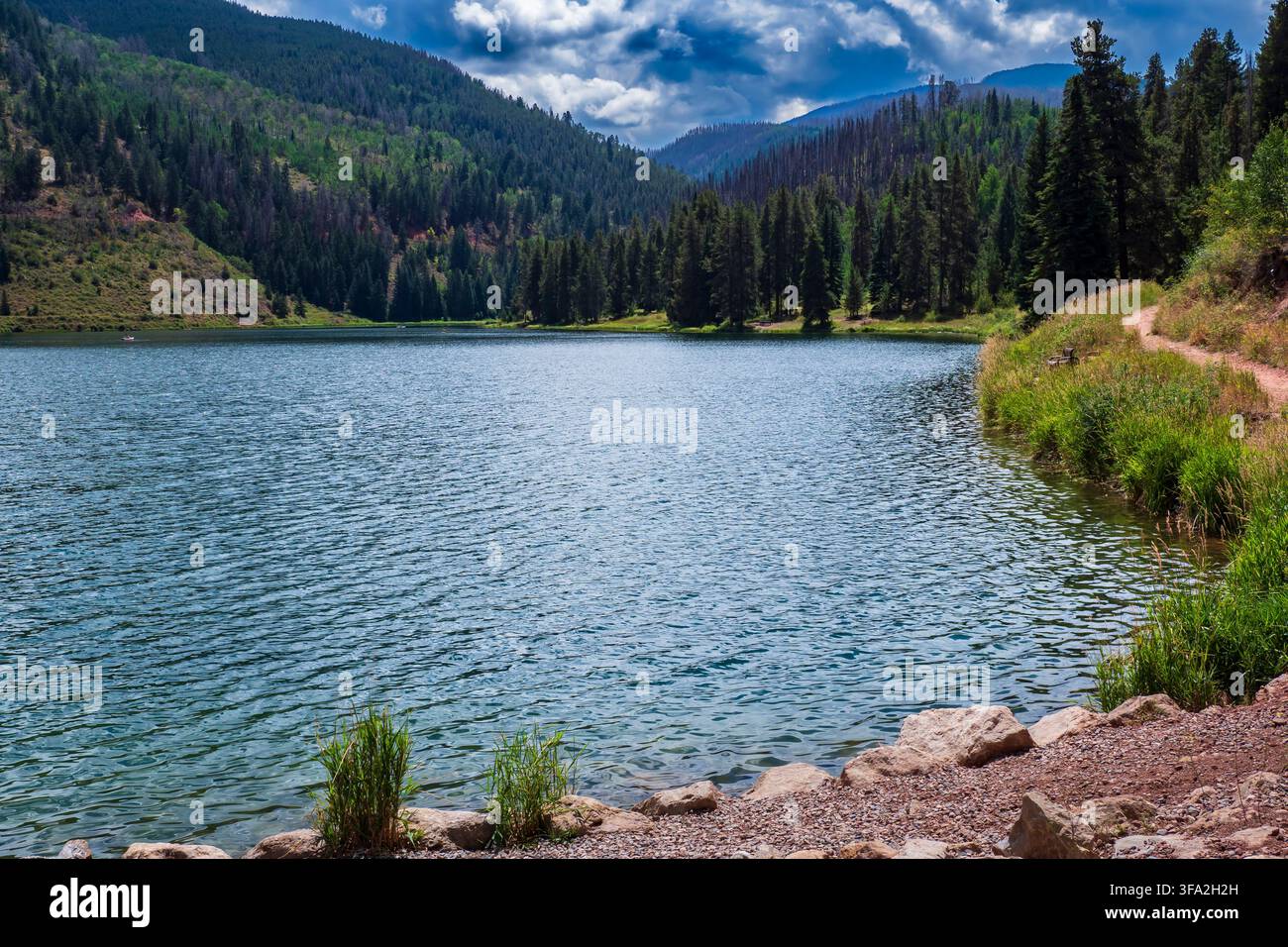 Lac, parc national de Sylvan Lake, Eagle, Colorado. Banque D'Images