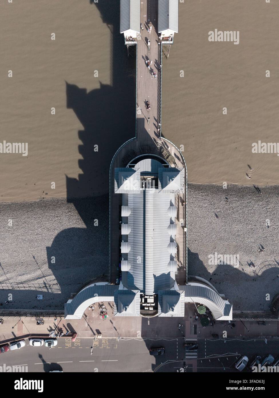 Vue aérienne du pier à Penarth, Sud du Pays de Galles, Royaume-Uni Banque D'Images