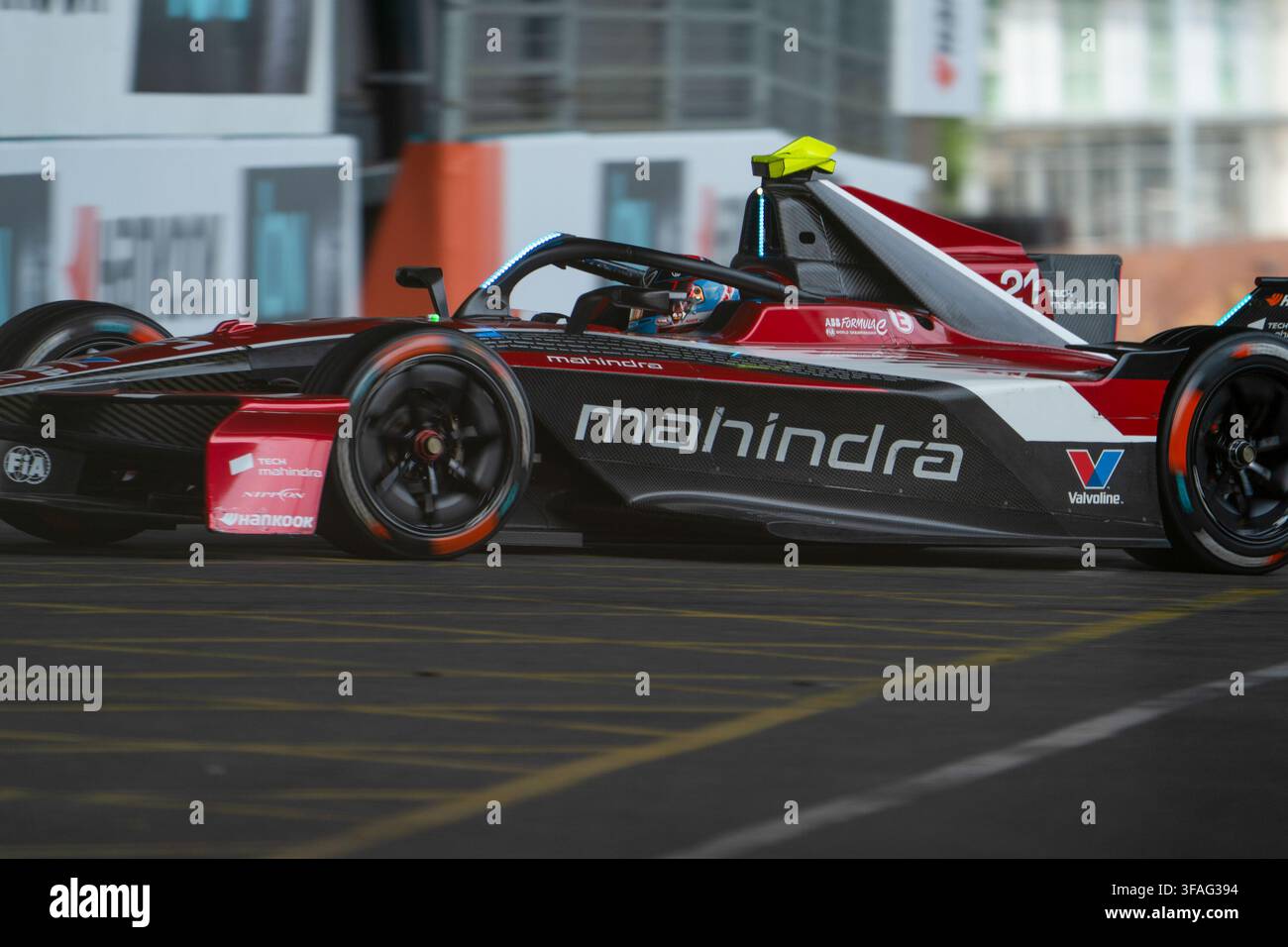 ABB FIA Formule E Saison 12 Tour 17 - London E-Prix, Course, dimanche 16 août 2026, à Londres, Royaume-Uni - #21 Nyck De Vries (Pays-Bas) - Mahindra Ra Banque D'Images