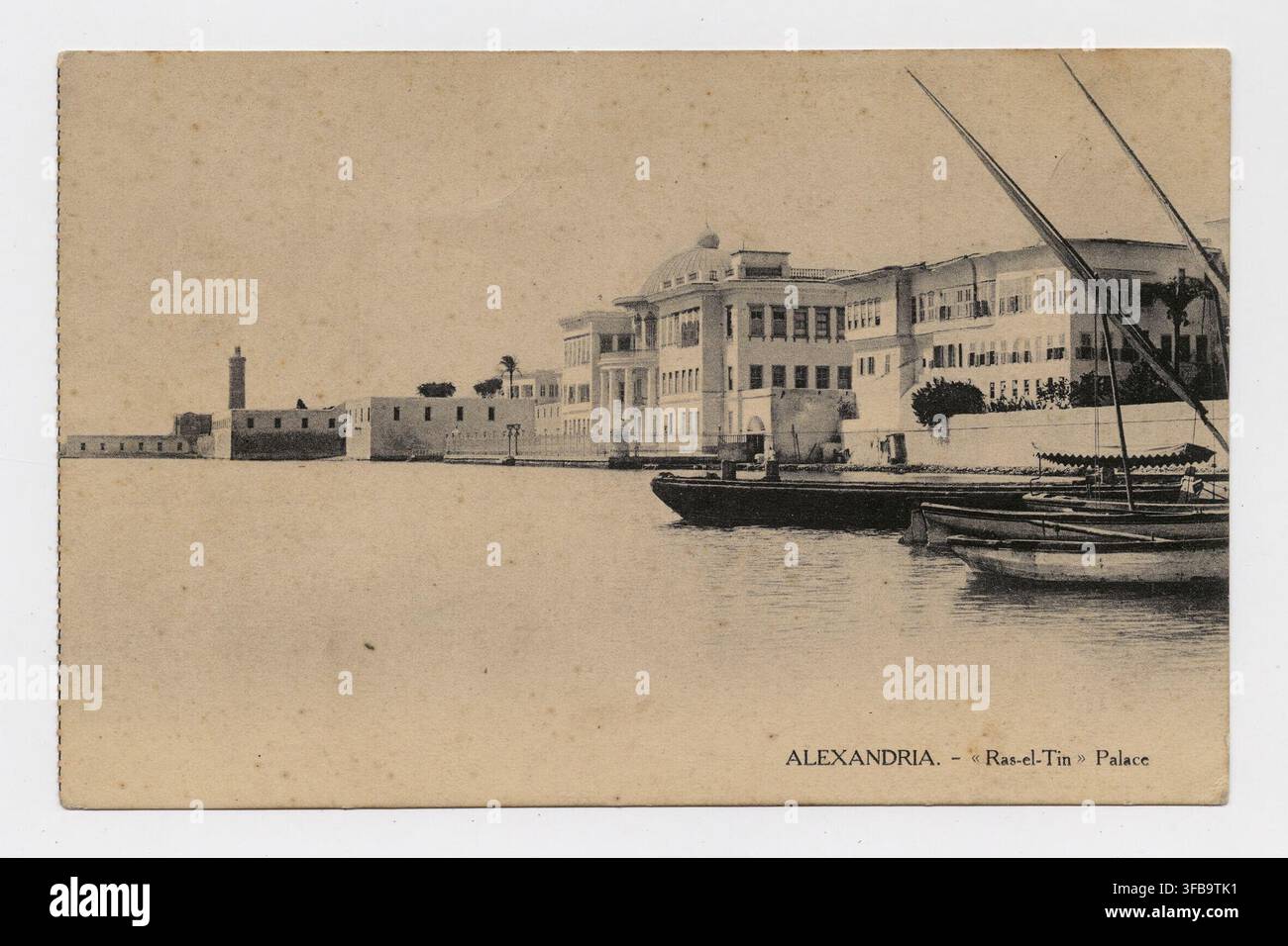 Une vue du palais de Ras-el-Tin, un palais d'Alexandrie, en Égypte, sur une photographie. Banque D'Images