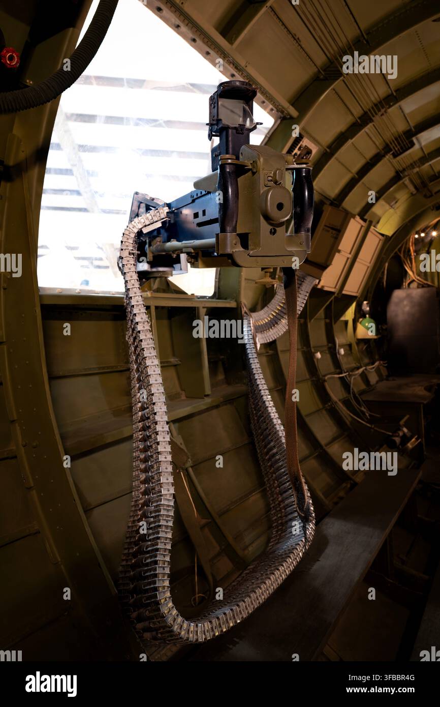 Mitrailleuse M2 Browning (.50 calibre) dans un Boeing B-17 Flying Fortress, (1936-1945). 390th Memorial, Pima Air and Space Museum. Tucson, Arizona, États-Unis Banque D'Images