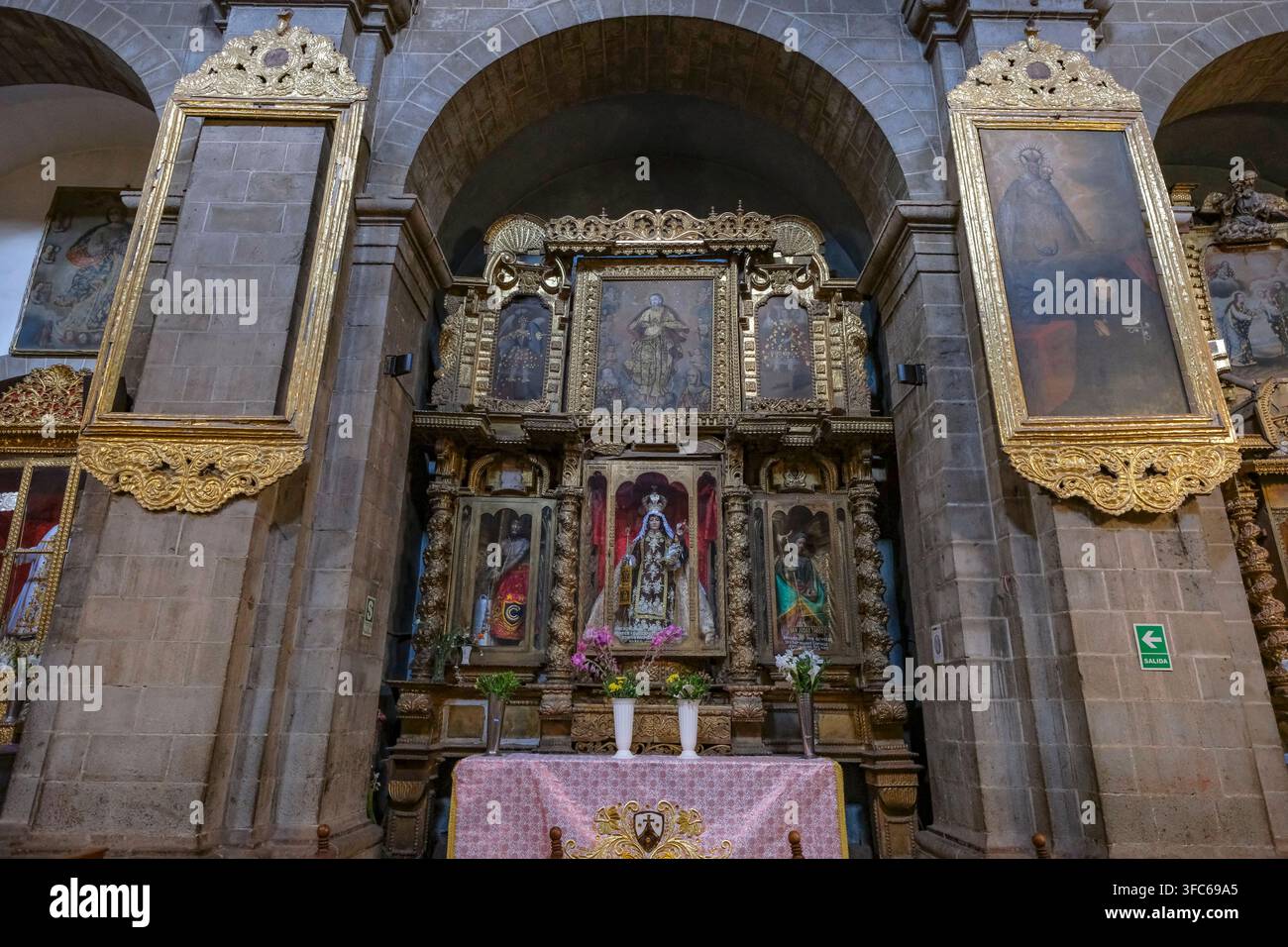Cusco, Pérou - 22 août 2026 : Église de San Pedro à Cusco, Pérou. Banque D'Images