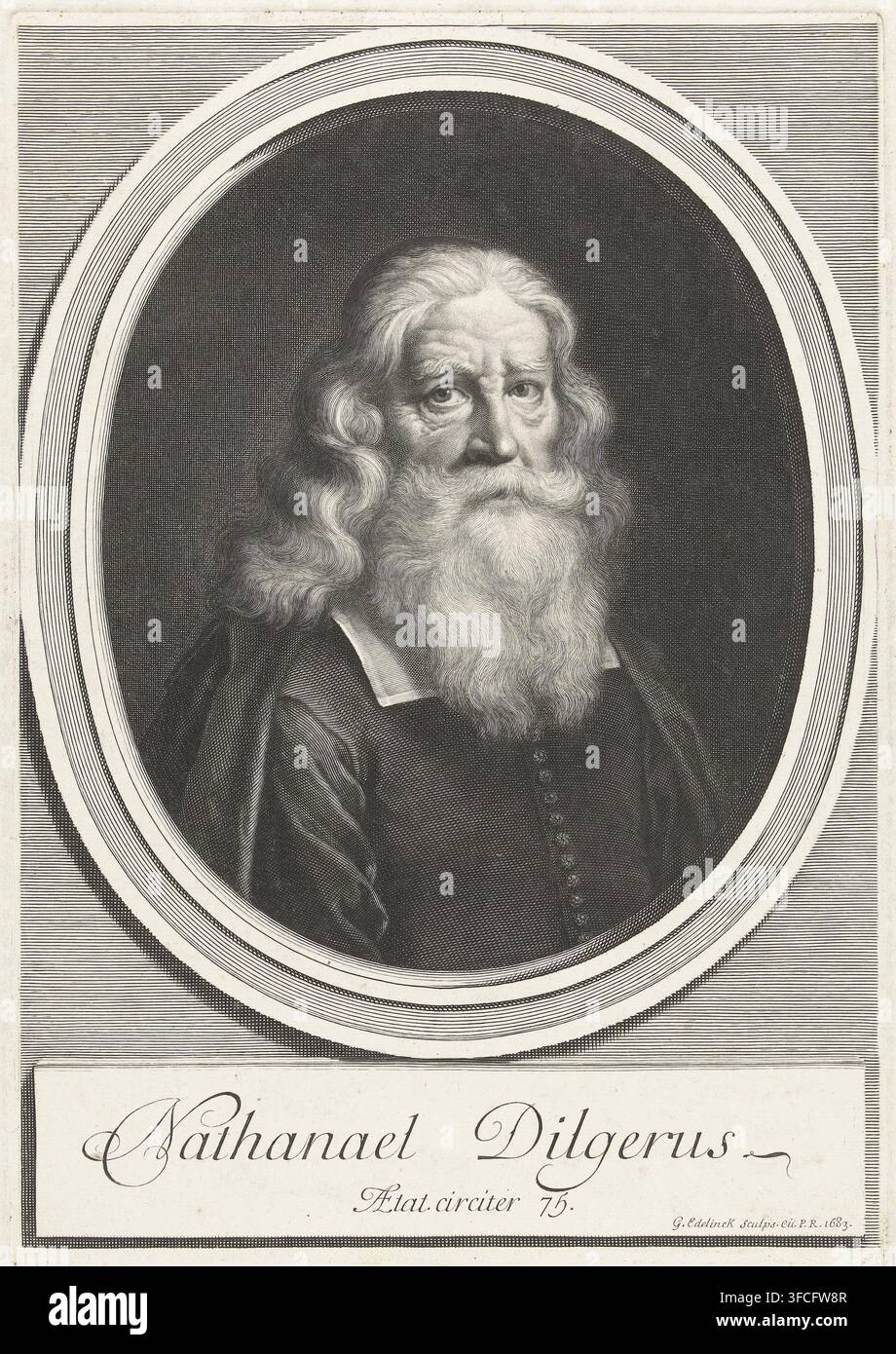 Nathanael Dilgerus, Portrait de Nathanael Dilger, impression, Portrait en buste de Nathanael Dilger (1604-1679), pasteur et ministre à Dantzig, représenté à l’âge de 75 ans, dans un cadre ovale., graveur : Gerard Edelinck, Paris, concessionnaire du privilège : Louis XIV (roi de France), France, 1683, papier, gravure, hauteur 315 mm x largeur 221 mm, Person, Nathanael Dilger., Un portrait gravé noir et blanc encadré d’ovale d’un homme âgé aux cheveux longs et ondulés et à la barbe abondante et fluide, montré de la poitrine vers le haut et tourné légèrement vers la droite du spectateur, portant une tenue sombre avec un col visible et une rangée de boutons, Banque D'Images
