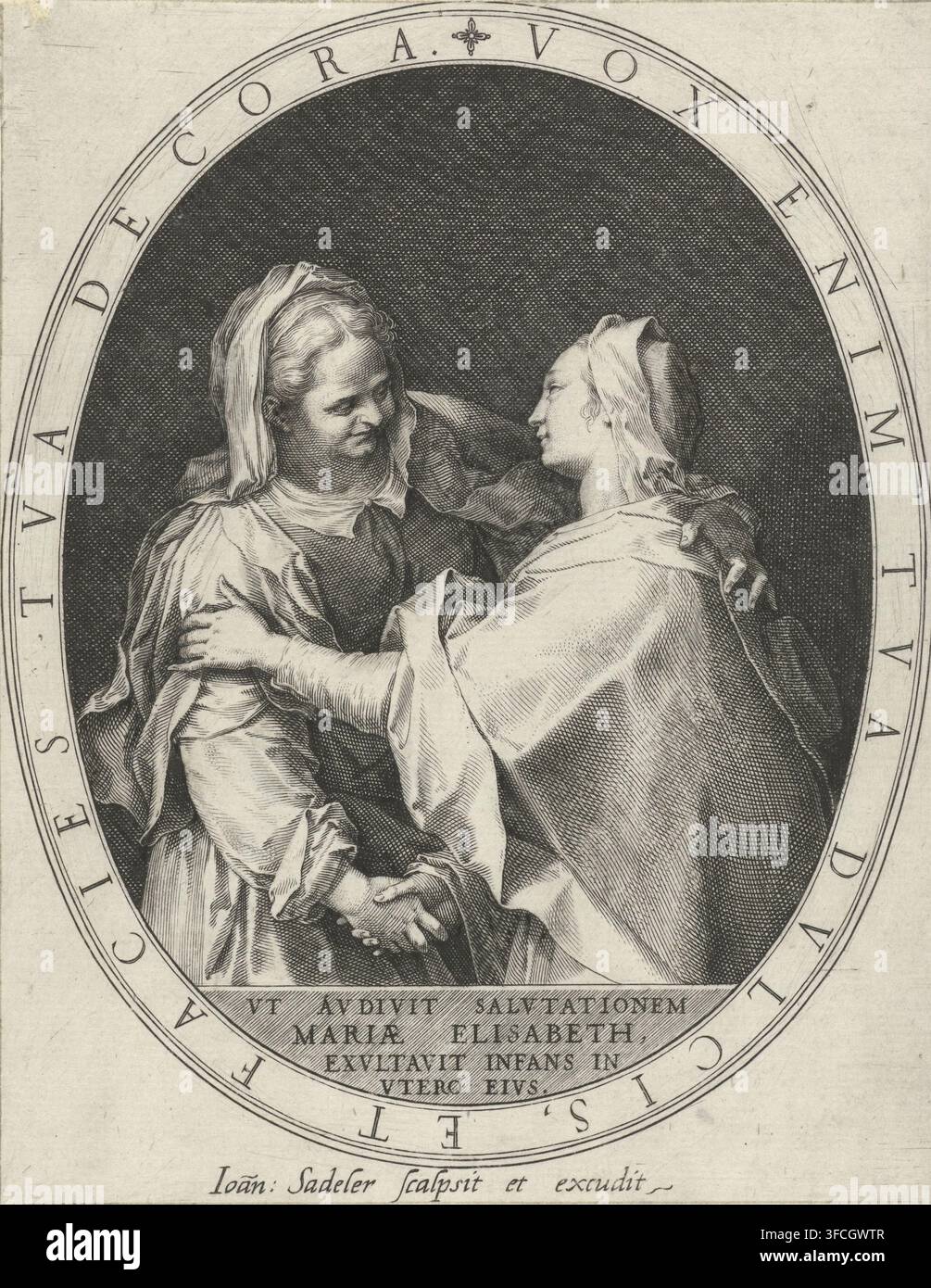 Visitation, estampe, Marie et Élisabeth s'embrassent et se serrent la main., graveur : Johann Sadeler (I), inconnu, 1560 - 1600, papier, gravure, hauteur 148 mm x largeur 115 mm, Marie et Élisabeth se serrant la main., Une gravure ovale en noir et blanc encadrée montre deux femmes face à face dans une étreinte étroite, toutes deux portant des vêtements drapés et des couvre-chefs ; une femme regarde vers le bas avec une expression douce tandis que l'autre incline légèrement la tête en arrière, leurs mains jointes et le bras d'une femme reposant sur l'épaule de l'autre, avec des hachures croisées fines et des plis de tissu détaillés remplissant le fond sombre Banque D'Images