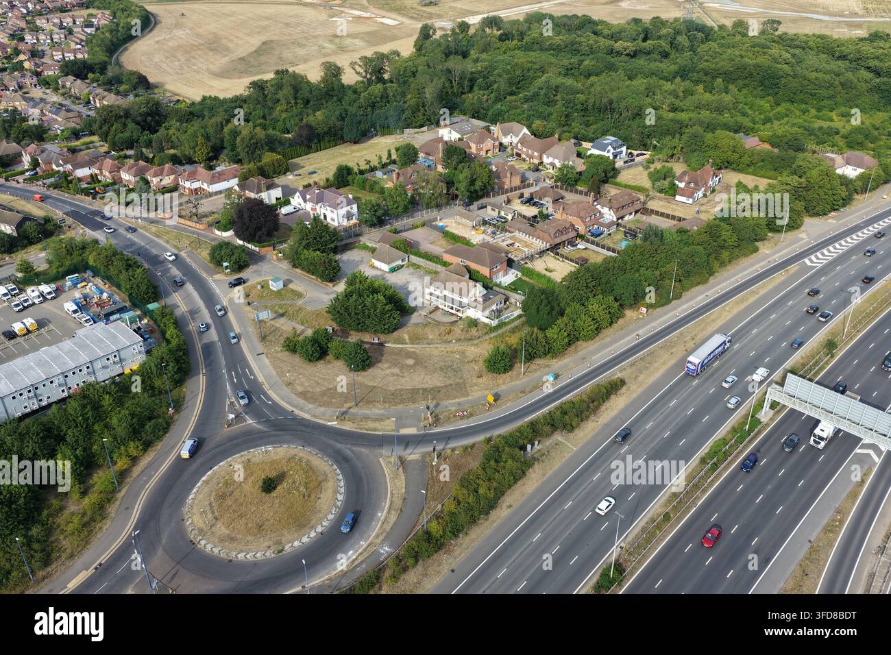 Vue aérienne des travaux de construction du Lower Thames Crossing à côté de l'A2 à Gravesend East, Kent, Angleterre, Royaume-Uni, 10 juillet 2026 Banque D'Images
