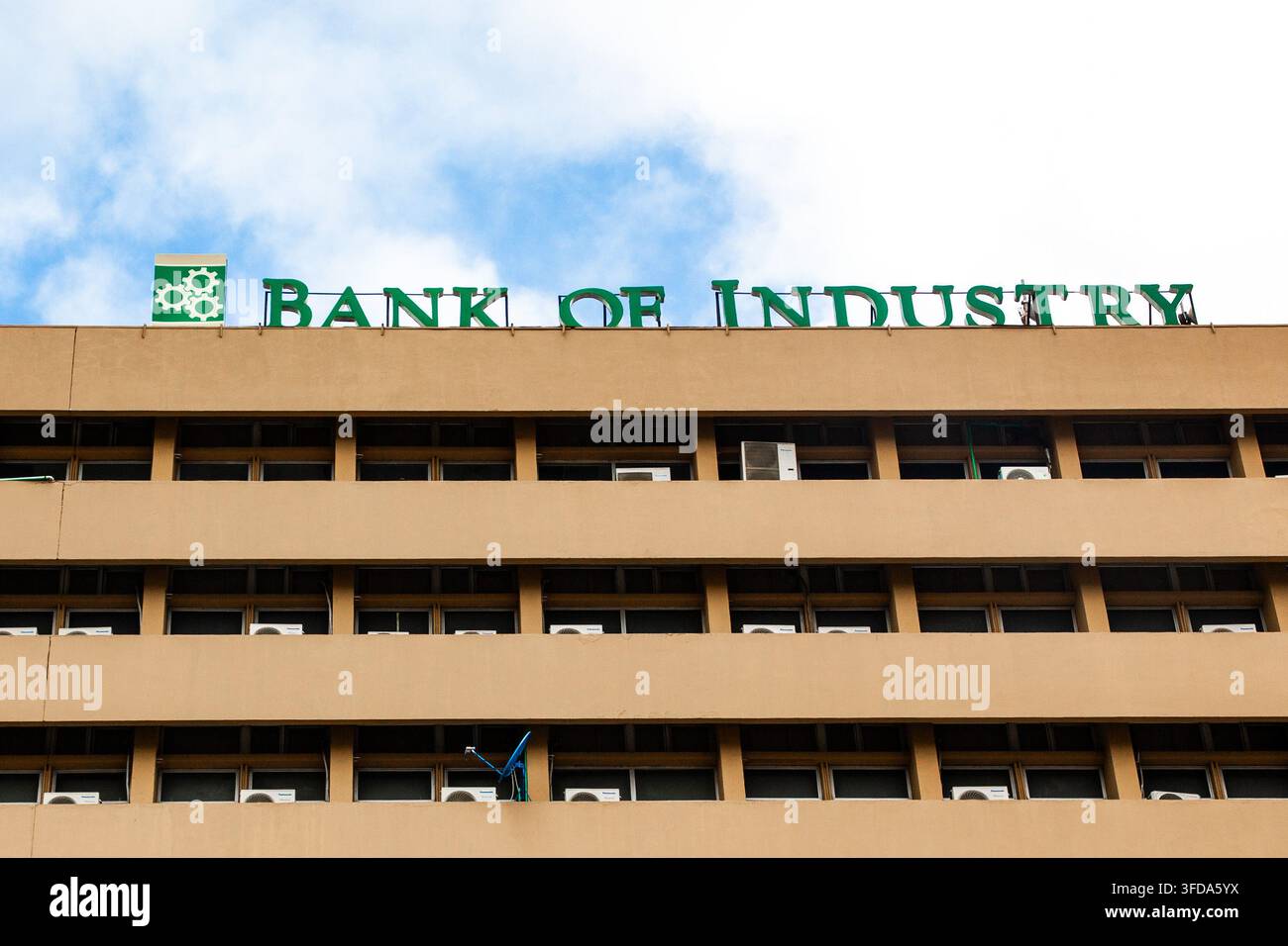 Lagos, Nigeria – 4 juillet 2026. Un bâtiment de la Bank of Industry est vu à Lagos, Nigeria. L’institution de financement du développement a déclaré ₦644,9 milliards en d Banque D'Images