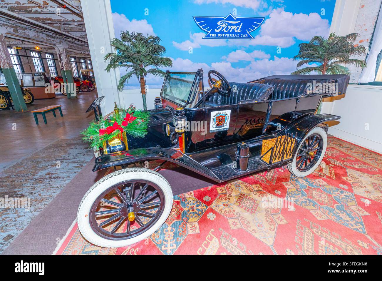 Un véhicule moteur Ford vintage à l'usine Ford Piquette Avenue, un musée et ancienne usine automobile située à Milwaukee Junction, Detroit. Banque D'Images