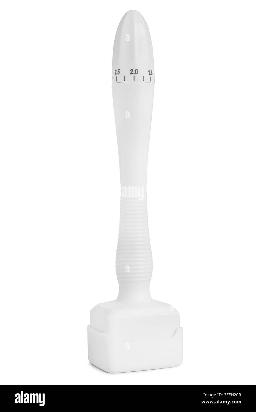 Tampon micro-aiguille méso-derme isolé sur fond blanc Banque D'Images