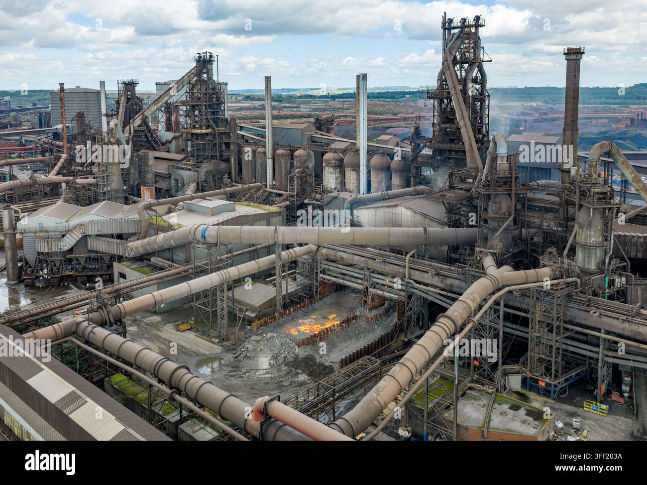 Haut fourneaux et infrastructures industrielles de l’usine sidérurgique de Scunthorpe, l’un des principaux sites de production d’acier du Royaume-Uni. Banque D'Images