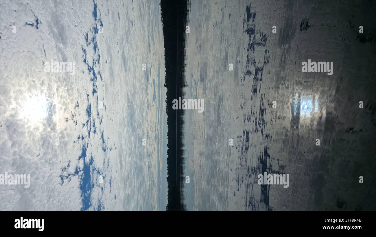 Croisière sur l'Amazone - Image de stock capturée avec un smartphone
