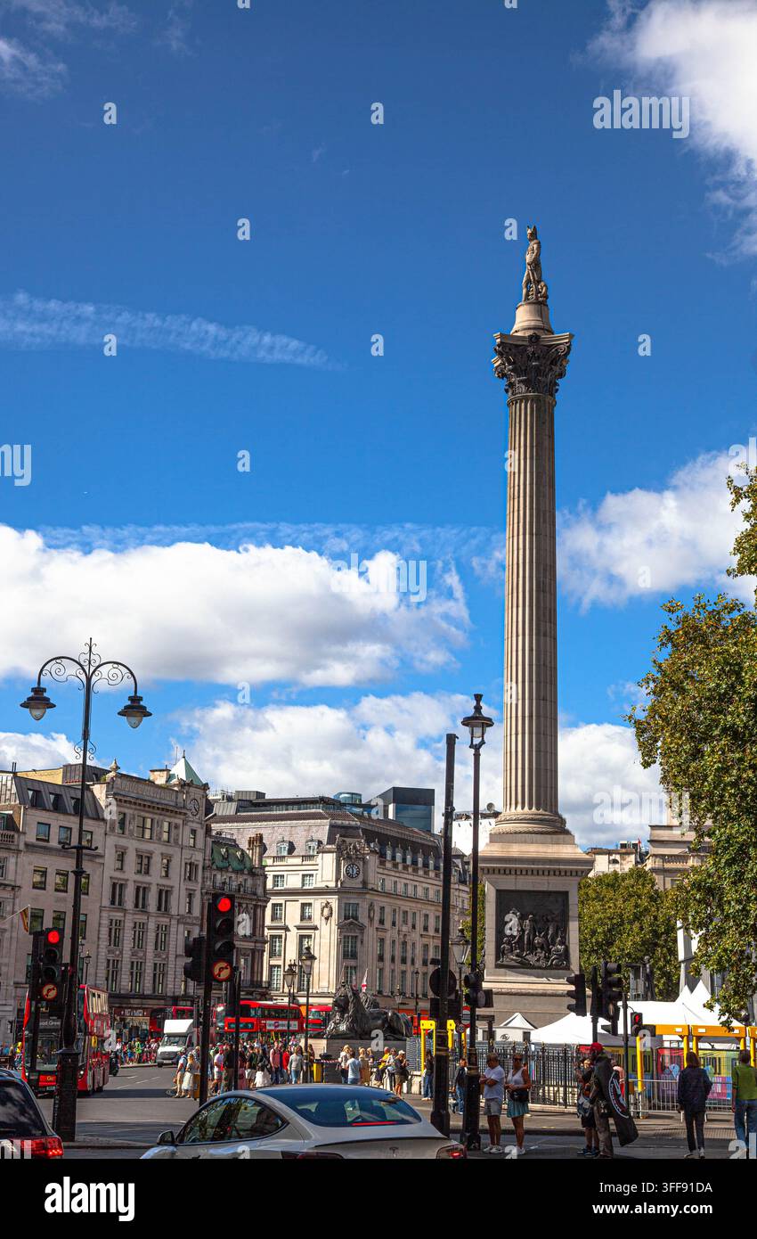 Colonne de Nelson à Trafalgar Square, Centre de Londres, Angleterre, Royaume-Uni. Banque D'Images