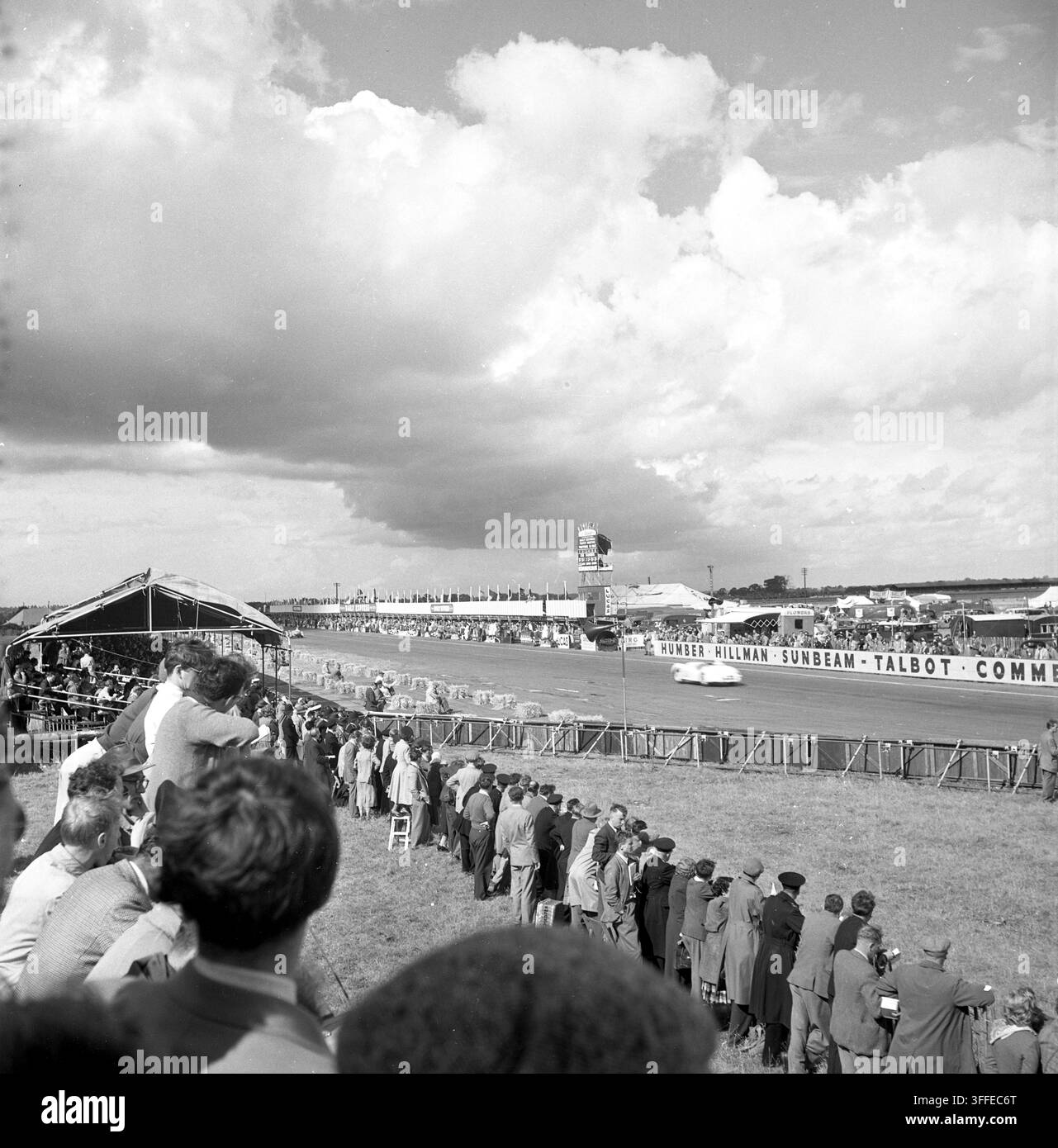 Course de voitures de tourisme, Silverstone 1956 Banque D'Images