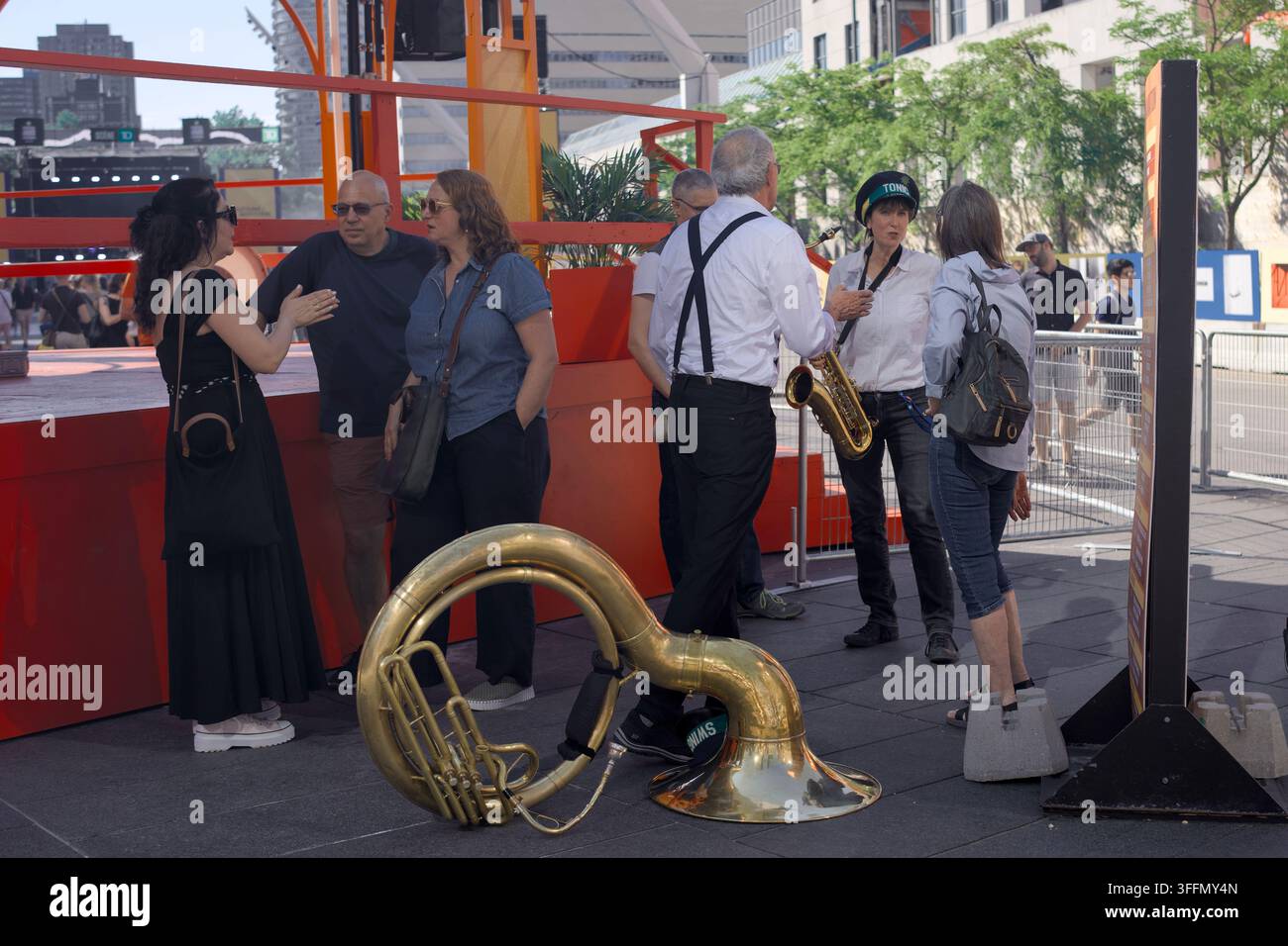 Musiciens et artistes au Festival international de jazz de Montréal à Montréal, Québec, Canada, le 5 juillet 2026. Banque D'Images