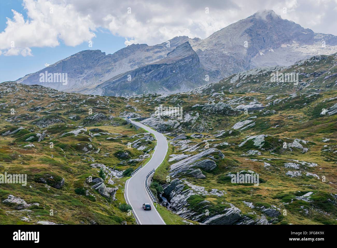 Col de San Bernardino. Col montagneux en Suisse. San Bernardino, Mesocco, Canton des Grisons, Suisse Banque D'Images