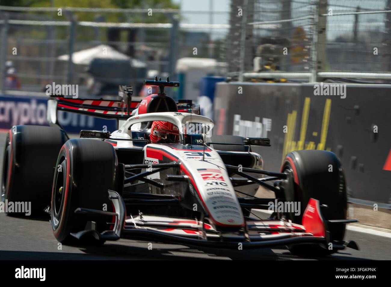 Formule 1 Tag Heuer Grand Prix d'Espagne 2026 - Entraînement libre 3 - à Madrid, Espagne - #31 Esteban Ocon (FRA) - Équipe TGR Haas F1 Banque D'Images