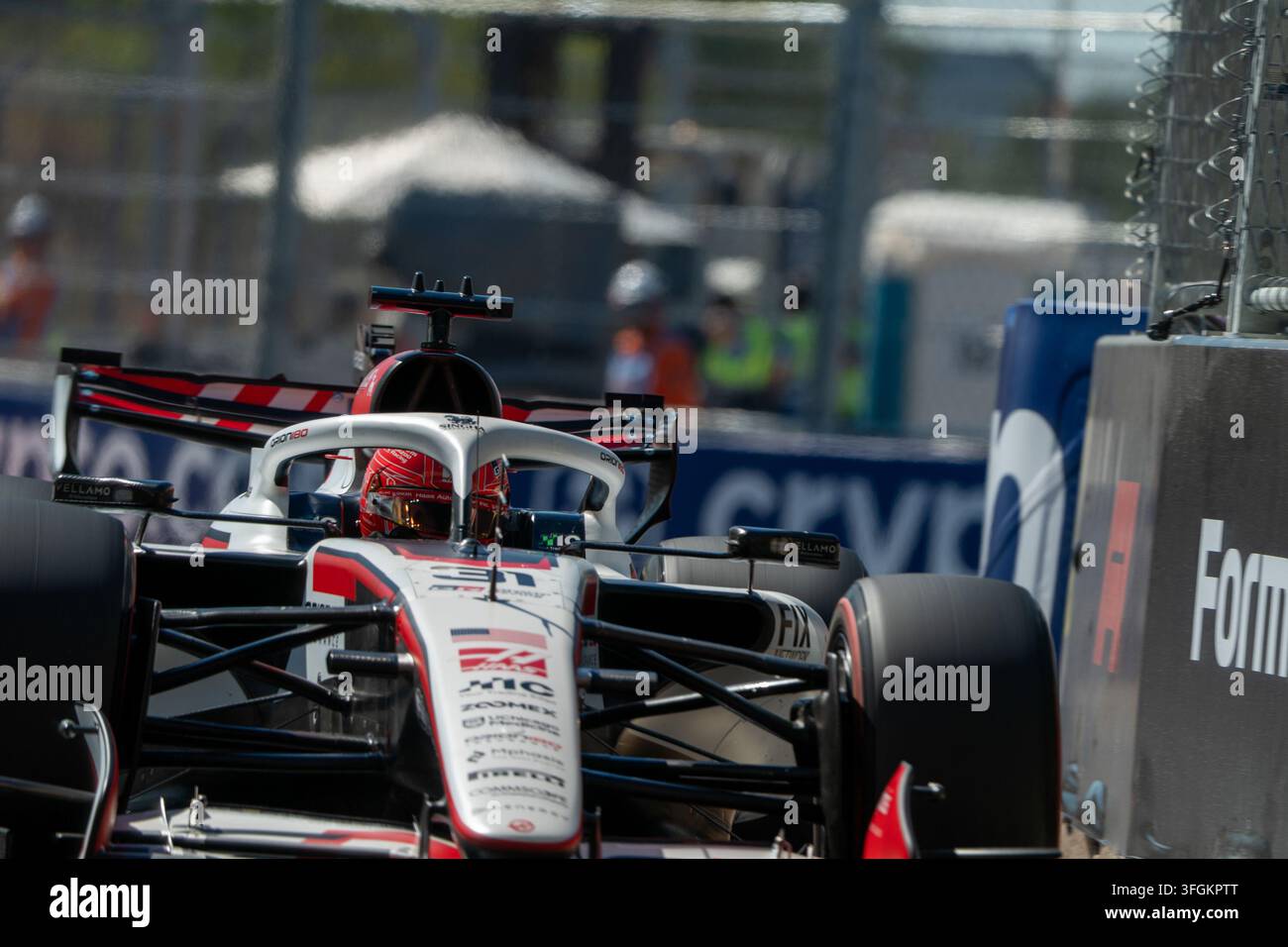 Formule 1 Tag Heuer Grand Prix d'Espagne 2026 - Entraînement libre 3 - à Madrid, Espagne - #31 Esteban Ocon (FRA) - Équipe TGR Haas F1 Banque D'Images