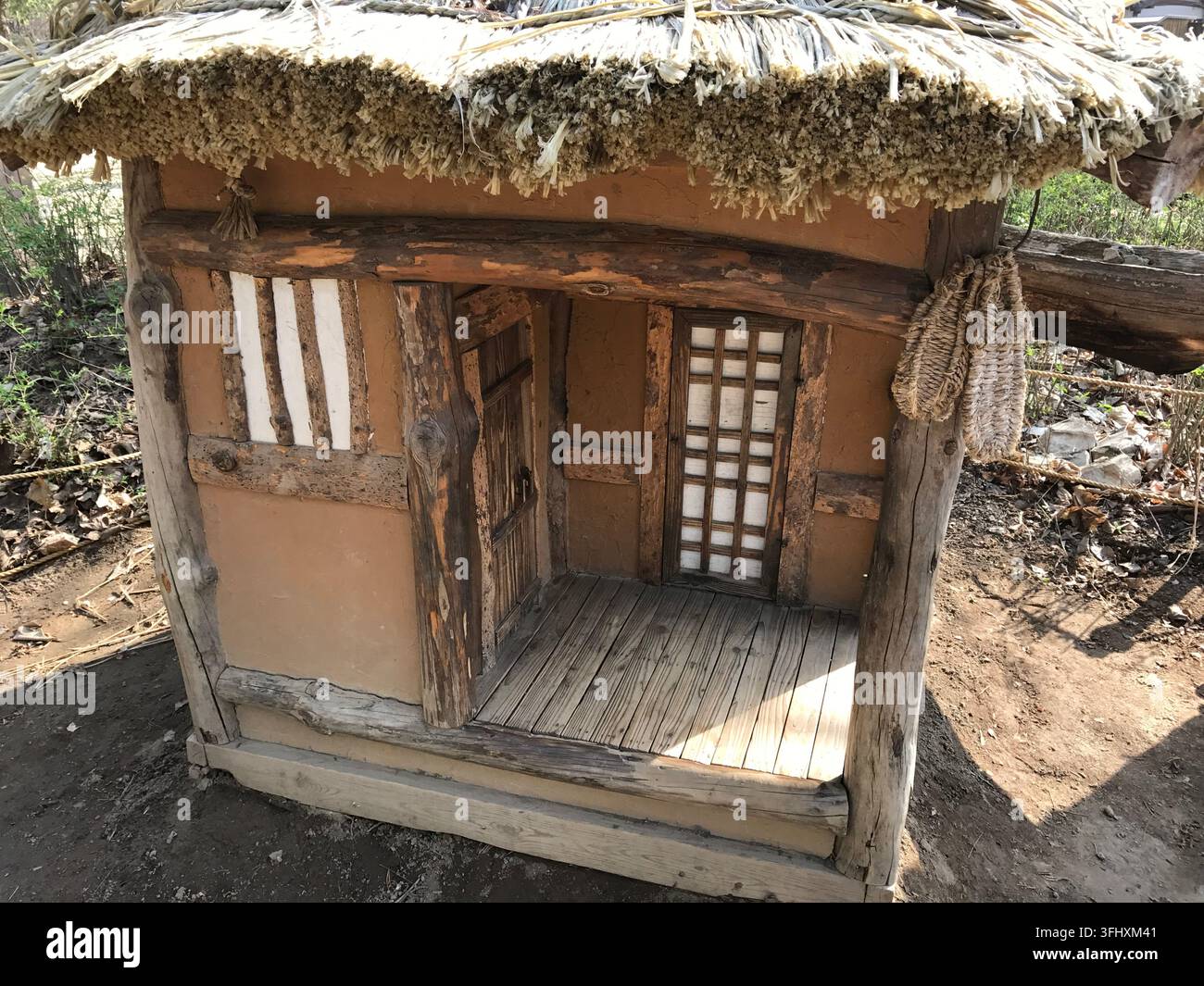 Maison Hanok miniature coréenne traditionnelle sur l'île de Nami, Corée du Sud Banque D'Images