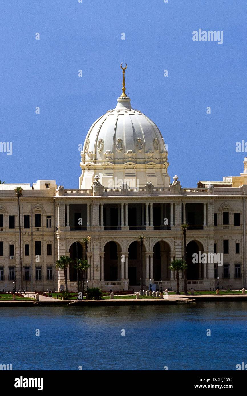 Égypte - Alexandrie, le palais de Ras Al Tin au port Banque D'Images