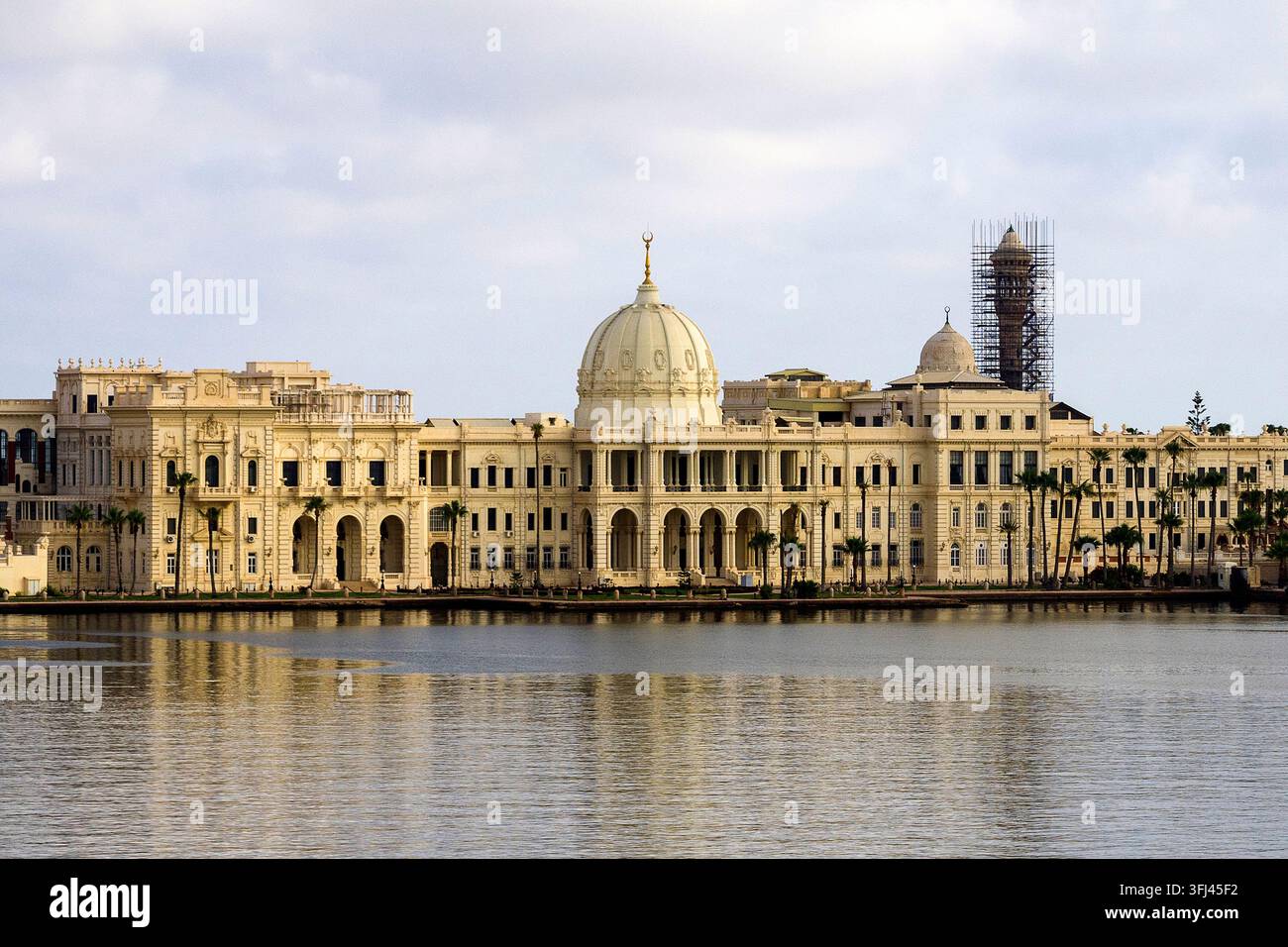 Égypte - Alexandrie, le palais de Ras Al Tin au port Banque D'Images
