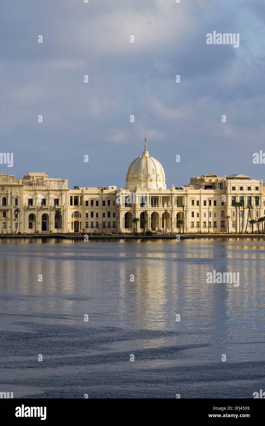 Égypte - Alexandrie, le palais de Ras Al Tin au port Banque D'Images