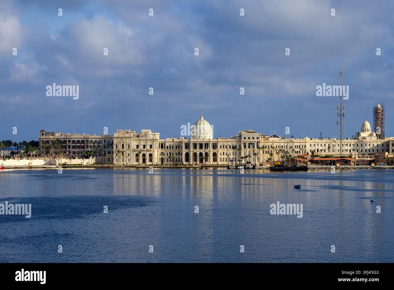 Égypte - Alexandrie, le palais de Ras Al Tin au port Banque D'Images