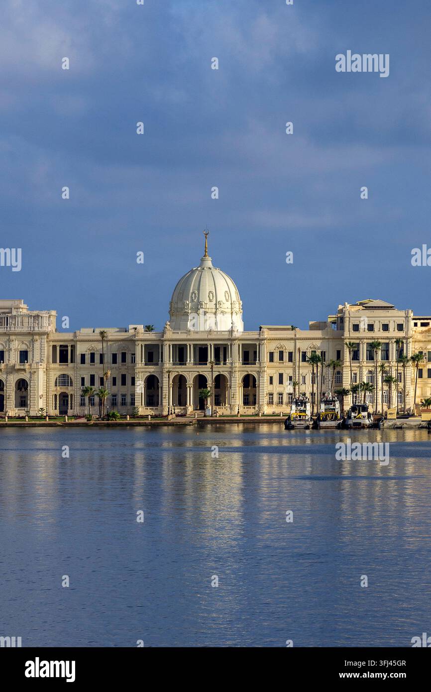 Égypte - Alexandrie, le palais de Ras Al Tin au port Banque D'Images