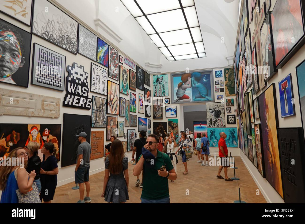 Paris, Petit Palais, Exposition d'art urbain « We are still here » // Paris, Petit Palais, Exposition d'art urbain « We are still here » Banque D'Images