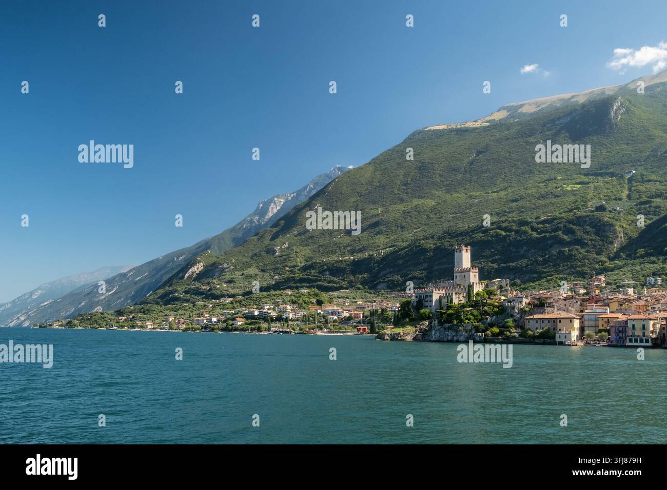 Château de Malcesine et le lac de Garde, Italie Banque D'Images