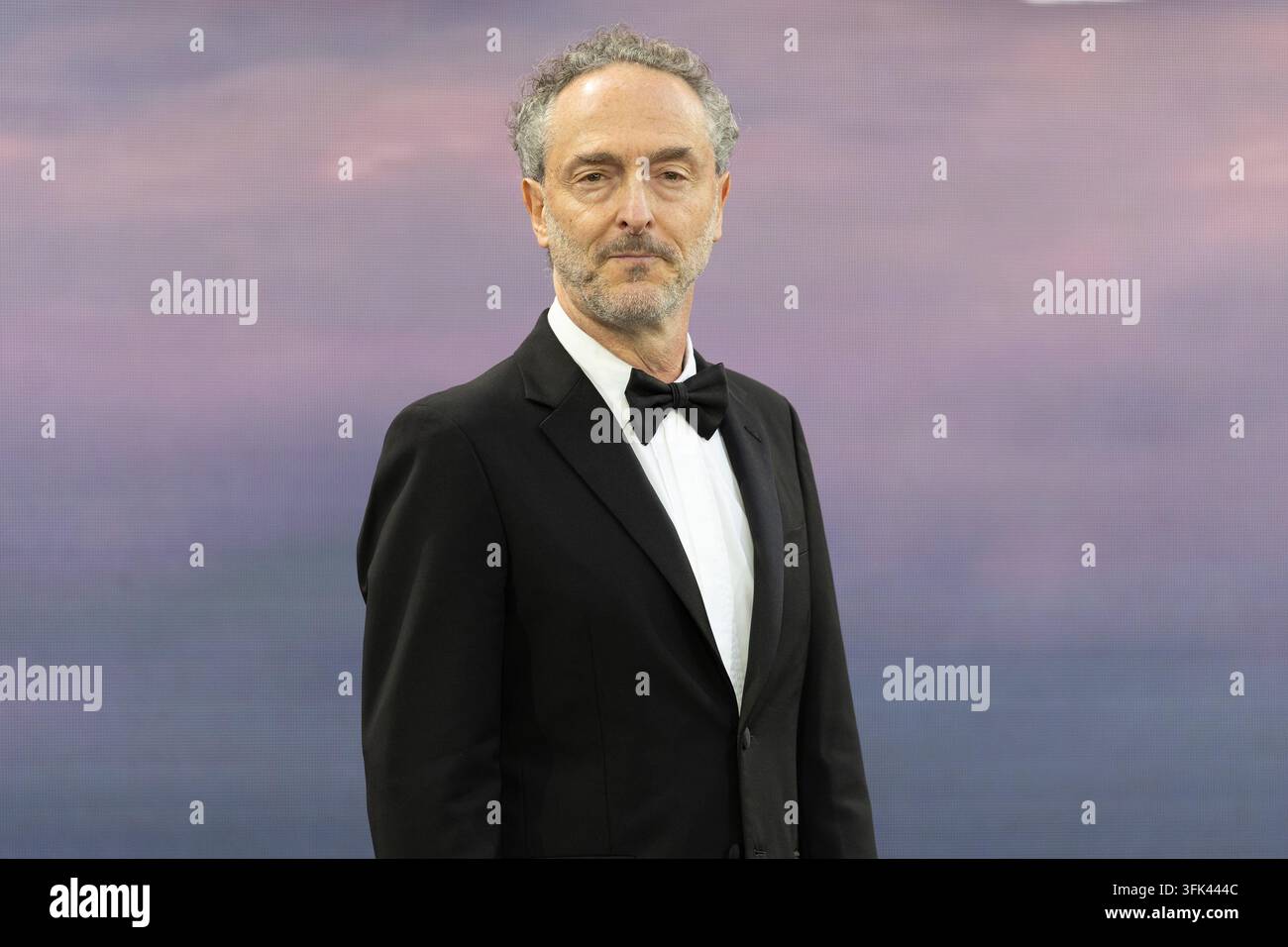 Londres, Royaume-Uni. 22 sep, 2026. Emmanuel Lubezki assiste à la Première mondiale du film Digger, au Leicester Square, Londres Cast et invités assistent à la Première mondiale du film Digger, au Leicester Square, Londres (Photo par Phil Lewis/SOPA Images/Sipa USA) Credit: Sipa USA/Alamy Live News Banque D'Images