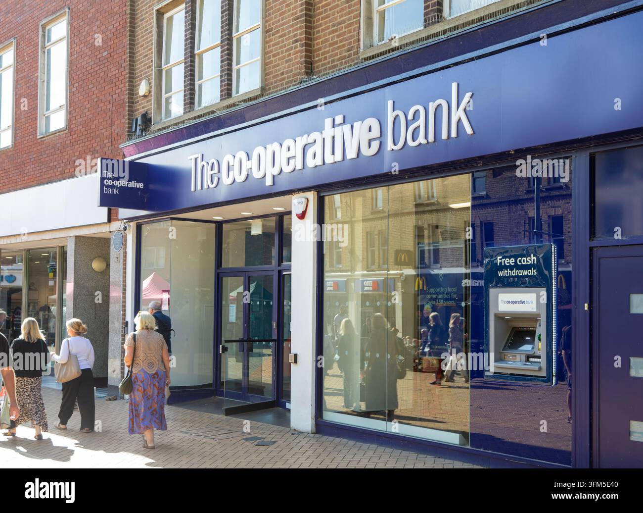 Succursale de la Co-Operative n=bank, High Street, Chelmsford, Essex, Angleterre, Royaume-Uni Banque D'Images