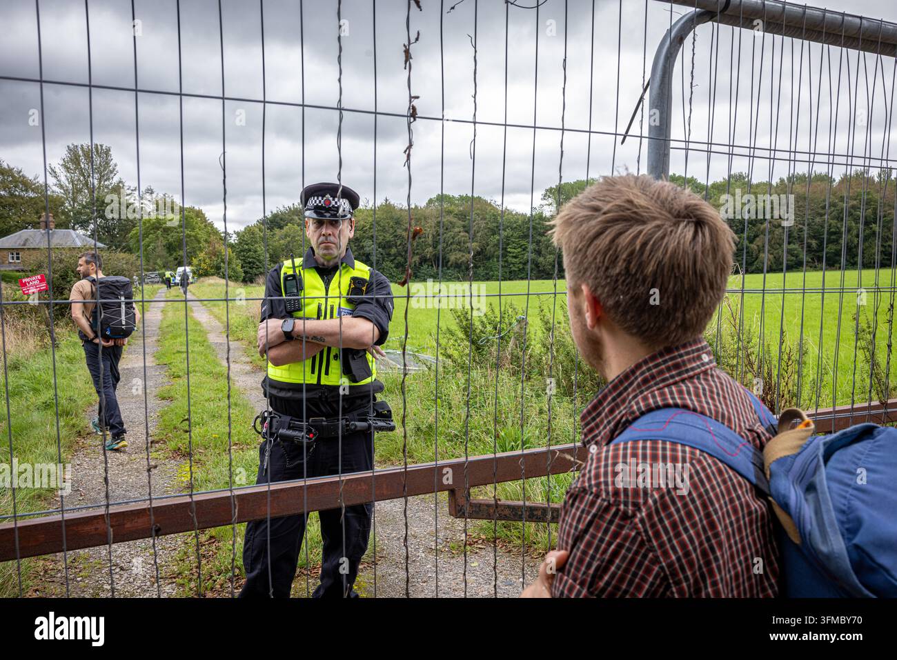 Les militants de la campagne RIGHT TO ROAM ont participé à une intrusion massive au Winstanley Hall Estate à Wigan le 13 septembre 2026, appelant à un droit à une utilisation responsable Banque D'Images
