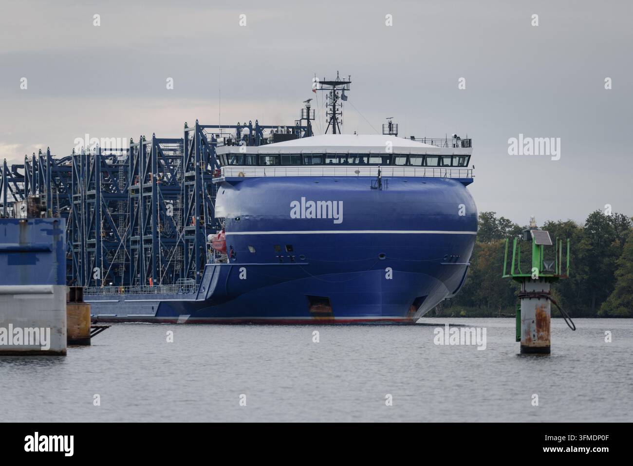 NAVIRE OFFSHORE Banque D'Images