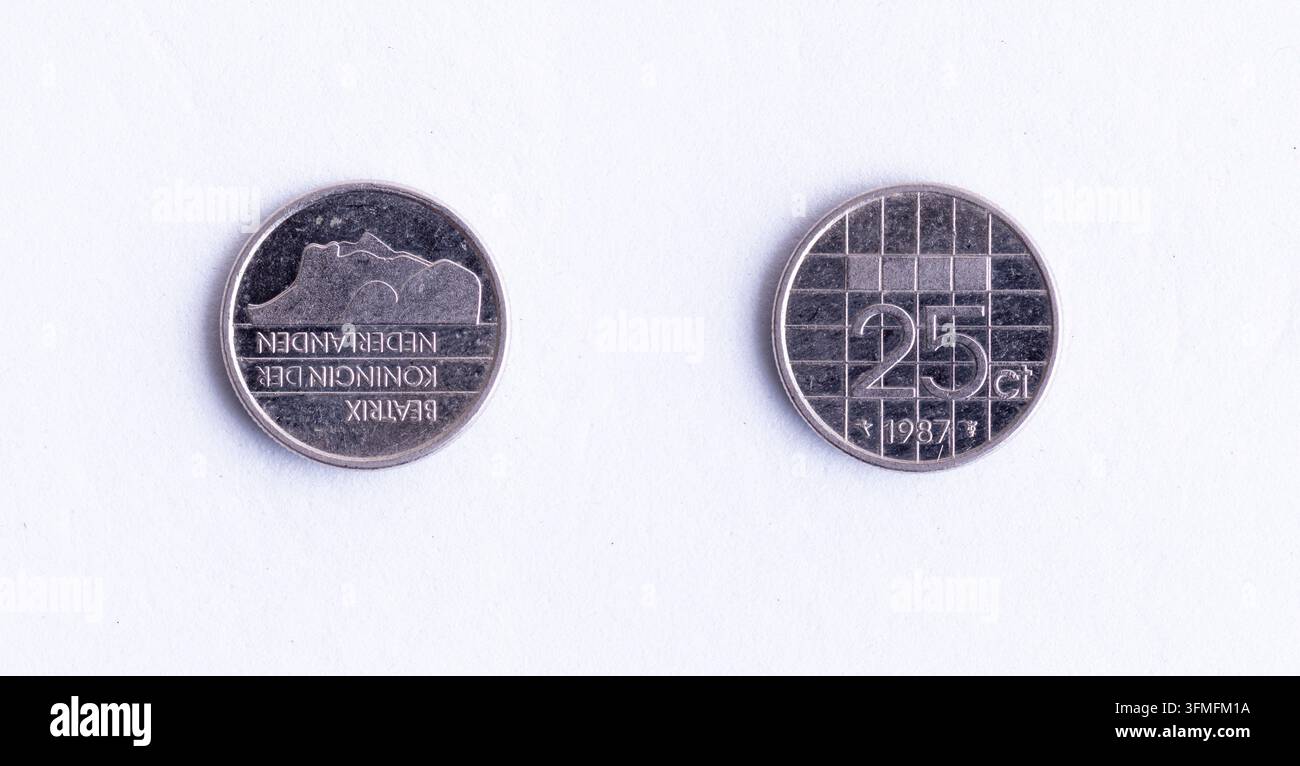 Pièce de 25 cents des Pays-Bas de 1975 montrant l'avers et le revers Banque D'Images