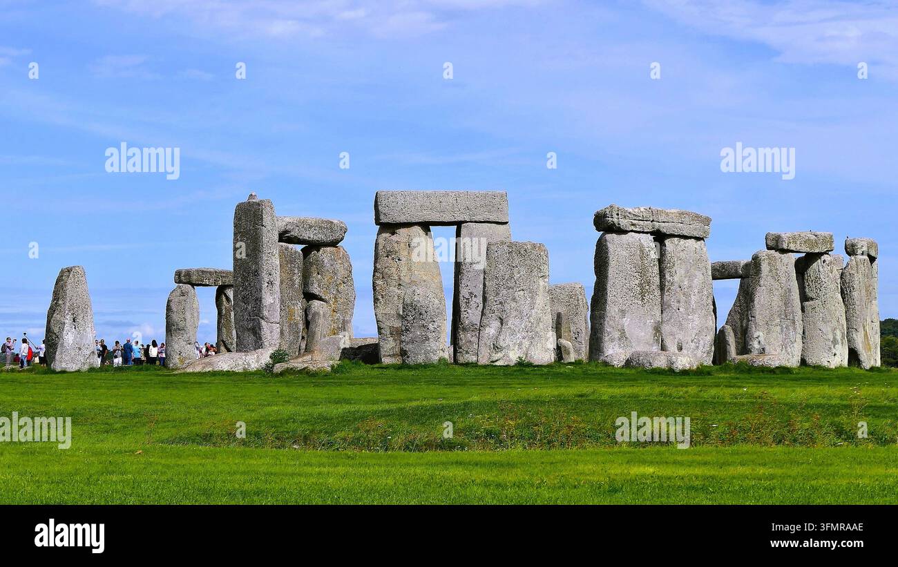 Un chef-d'œuvre mégalithique ancien – Stonehenge sur la plaine de Salisbury. Wiltshire, Grande-Bretagne. Banque D'Images