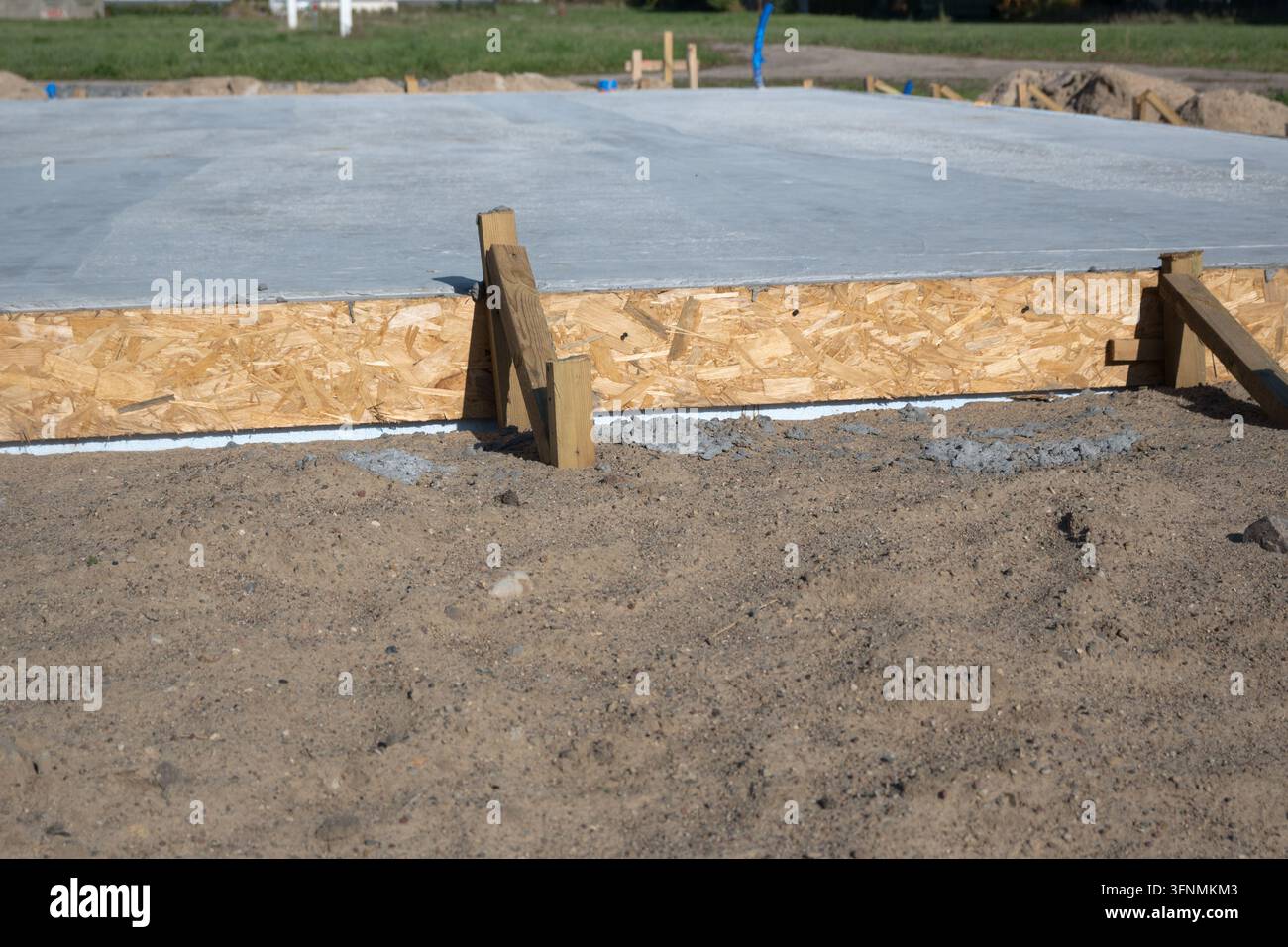 Fondations d'une nouvelle maison individuelle, construction résidentielle. Banque D'Images