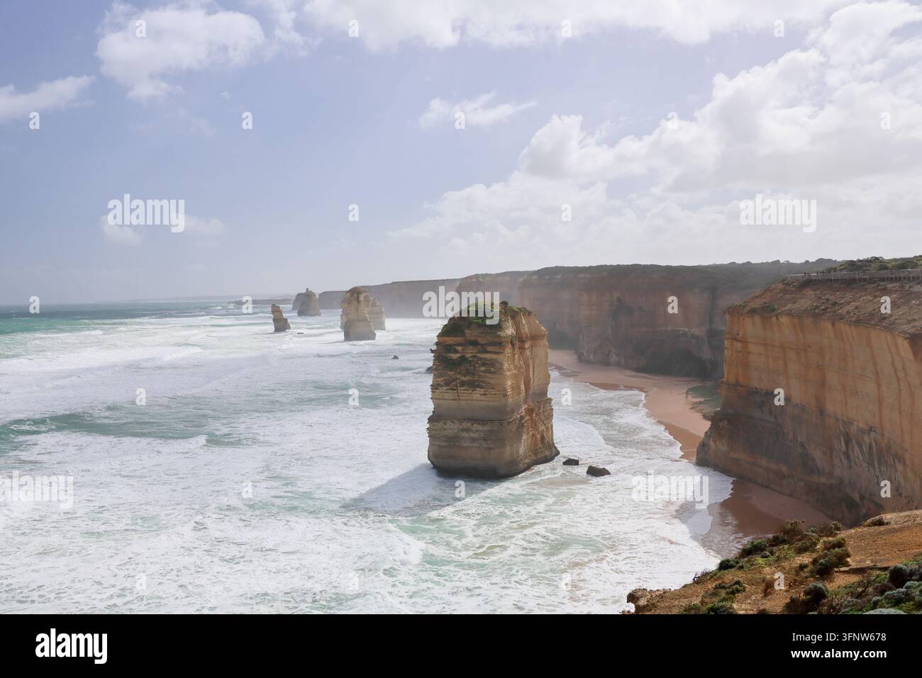 Aux Douze Apôtres dans le parc national de Port Campbell, Victoria Banque D'Images