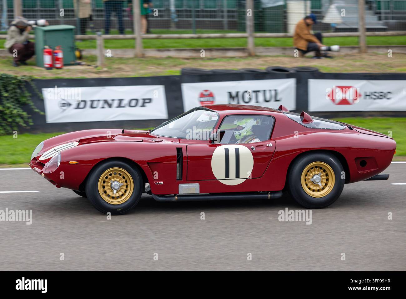 Circuit automobile de Goodwood, West Sussex, Royaume-Uni, 18 septembre 2026. Ferrari 250 GTO, voiture de course historique n° 11 en action lors d'un événement de sport automobile. Banque D'Images