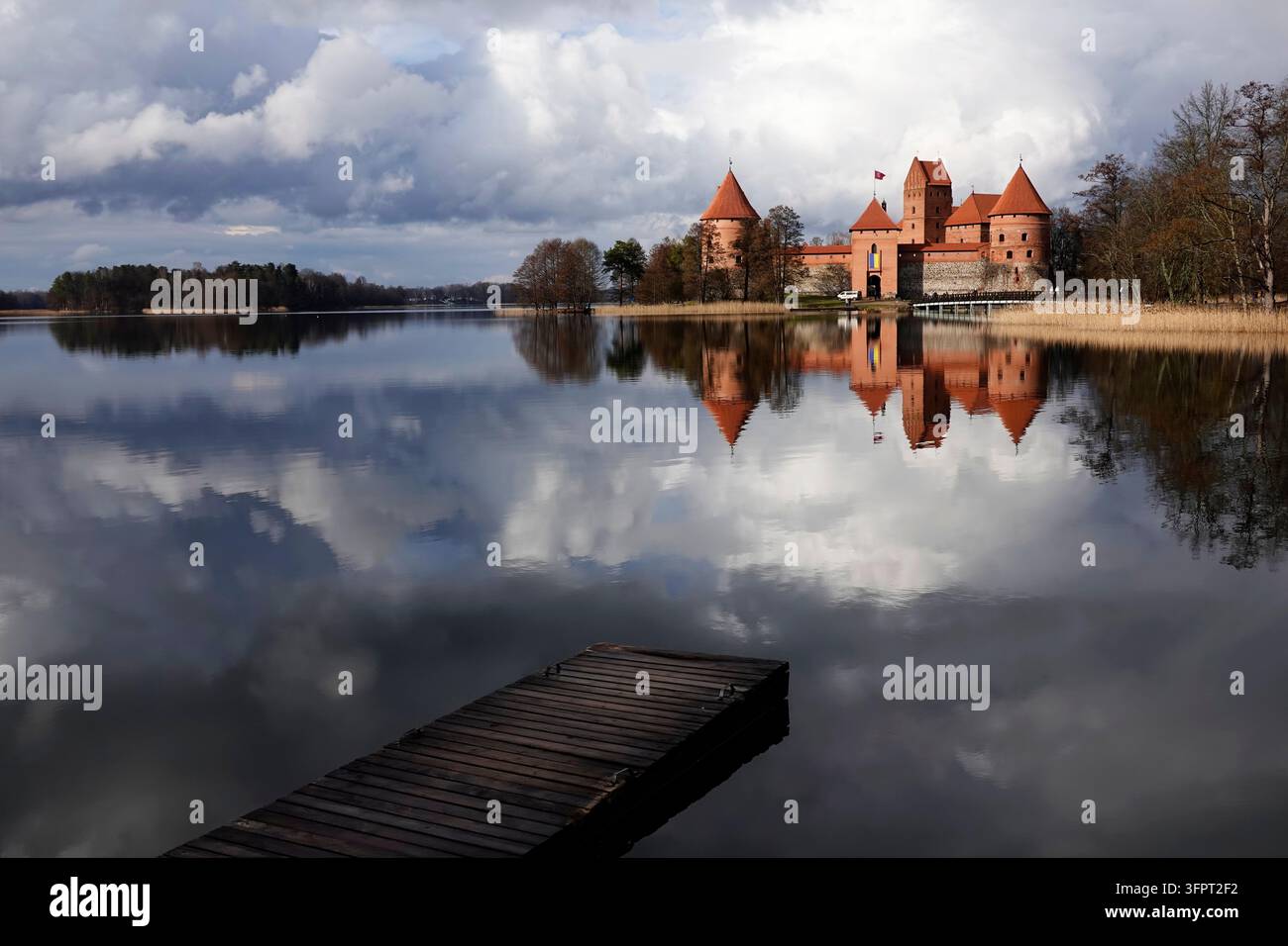 Château de l'île de Trakai, un château situé sur une île à Trakai, en Lituanie Banque D'Images
