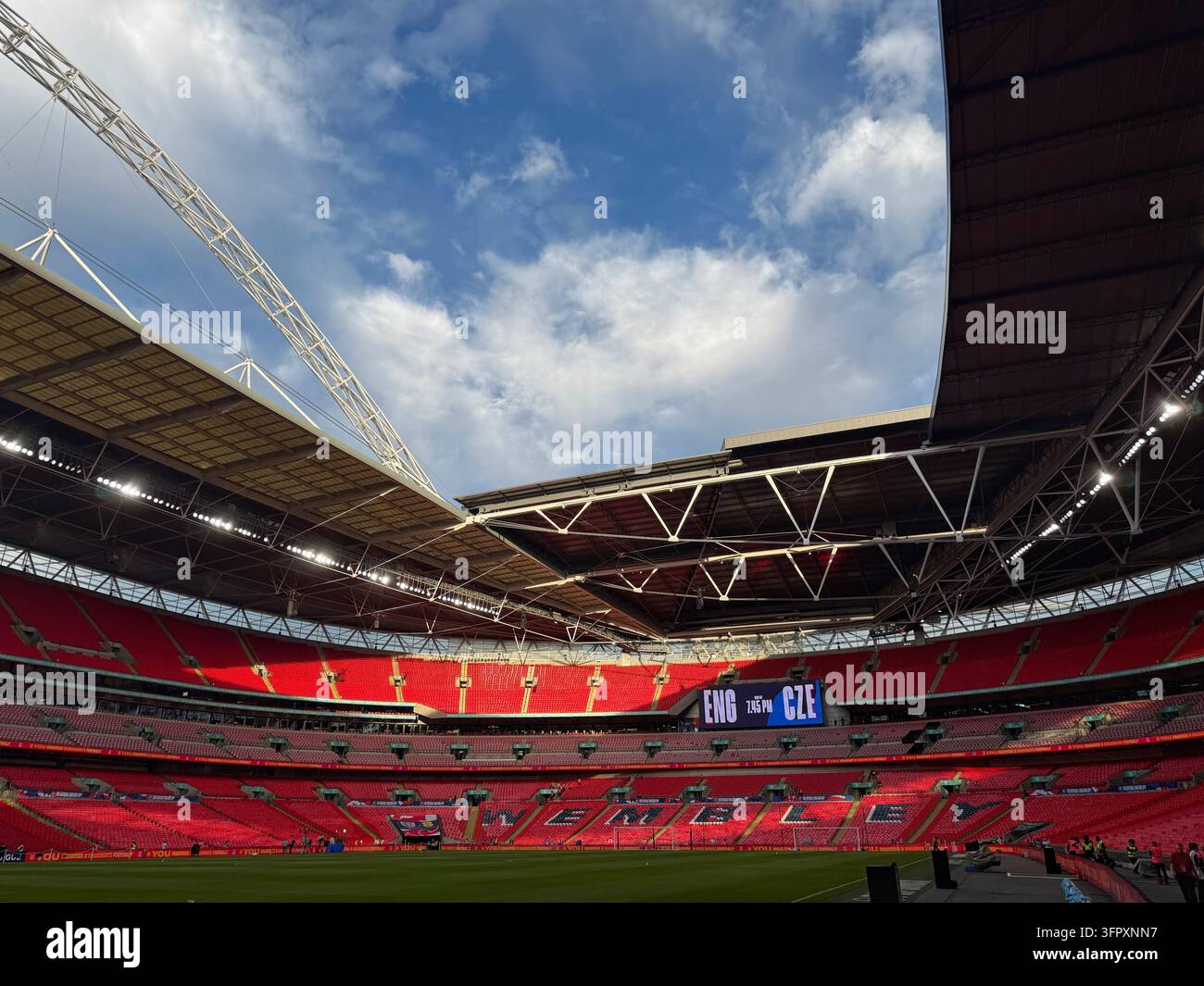Vues générales du Wembley Stadium. Le Wembley Stadium est le plus grand stade sportif du Royaume-Uni et le lieu de résidence de l'équipe nationale de football d'Angleterre. Banque D'Images