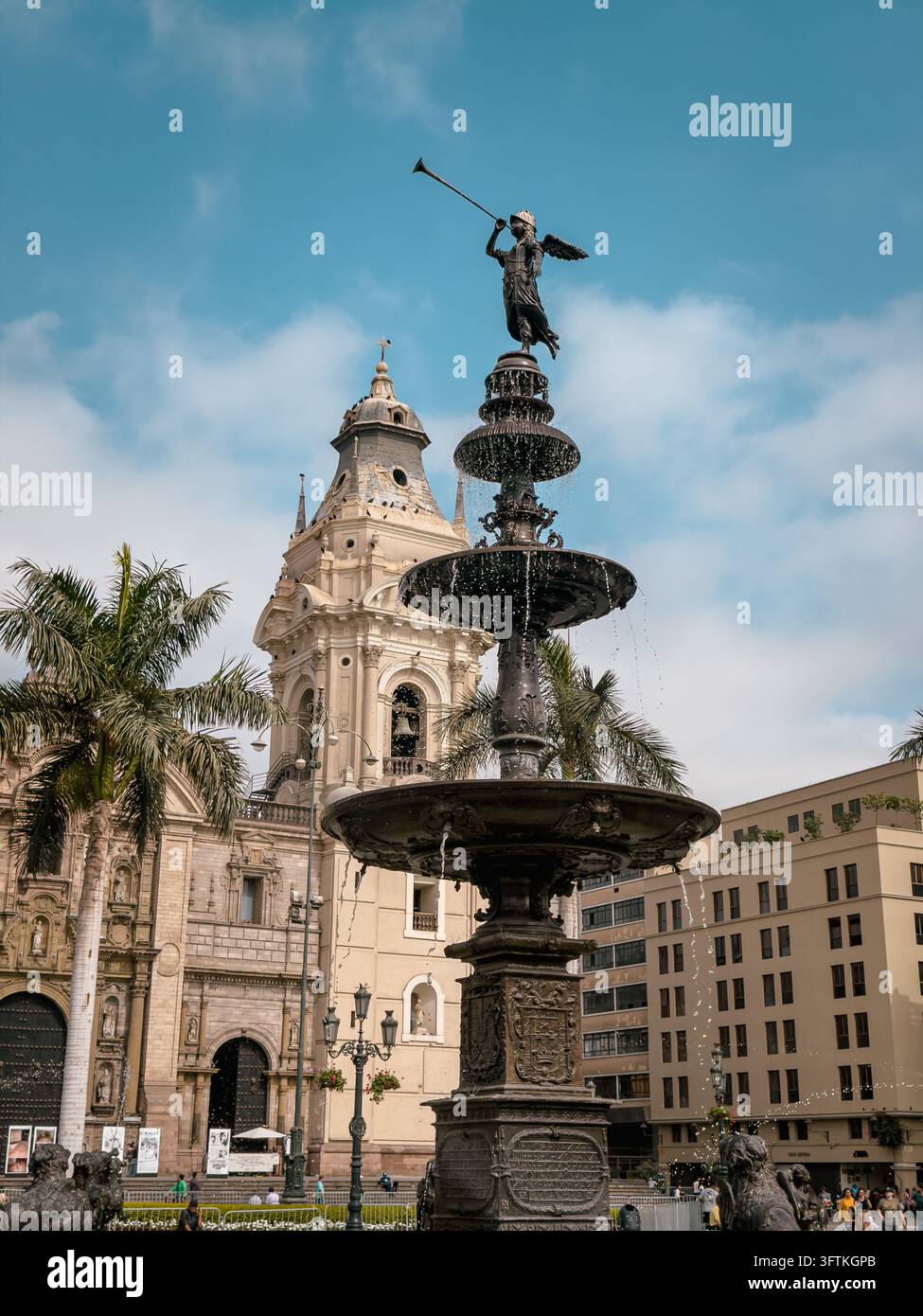 Fontaine à Lima main Square - Pérou - Image de stock capturée avec un smartphone