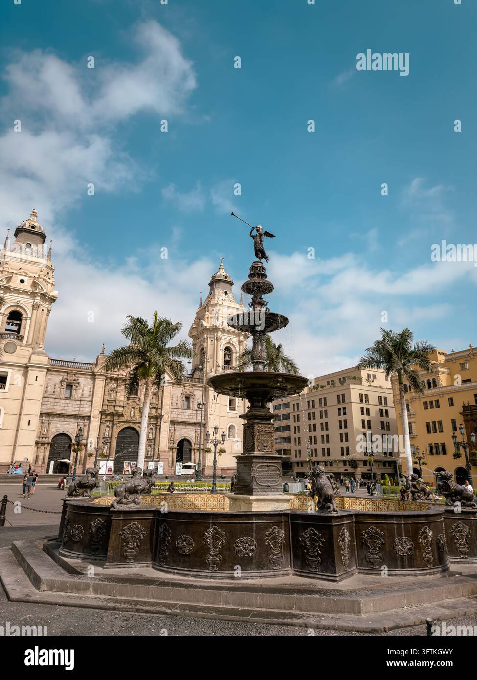 Fontaine à Lima main Square - Pérou - Image de stock capturée avec un smartphone