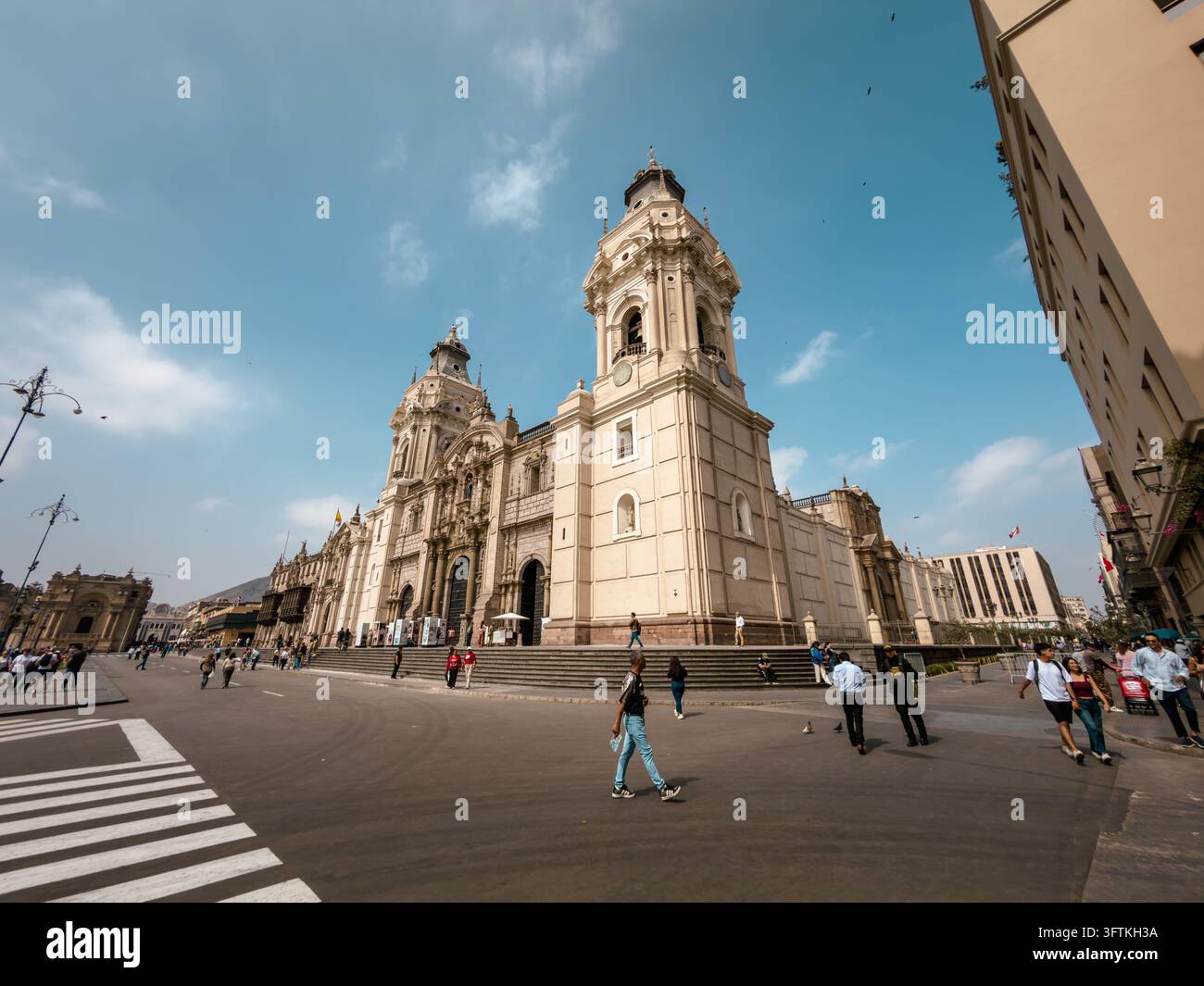Cathédrale à Lima main Square - Pérou - Image de stock capturée avec un smartphone