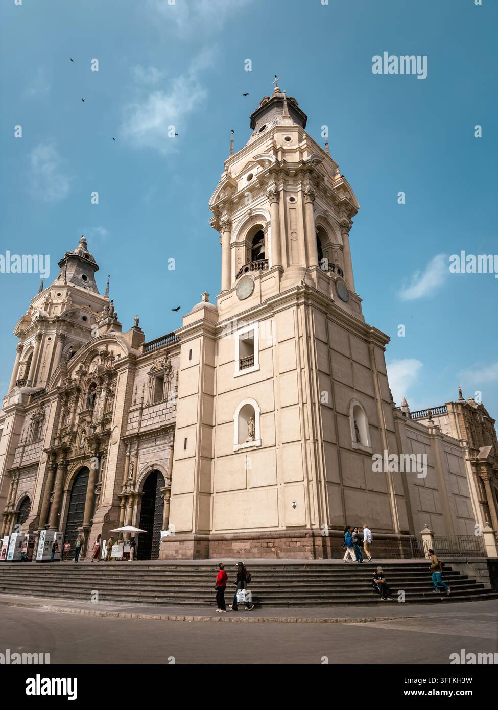 Cathédrale à Lima main Square - Pérou - Image de stock capturée avec un smartphone