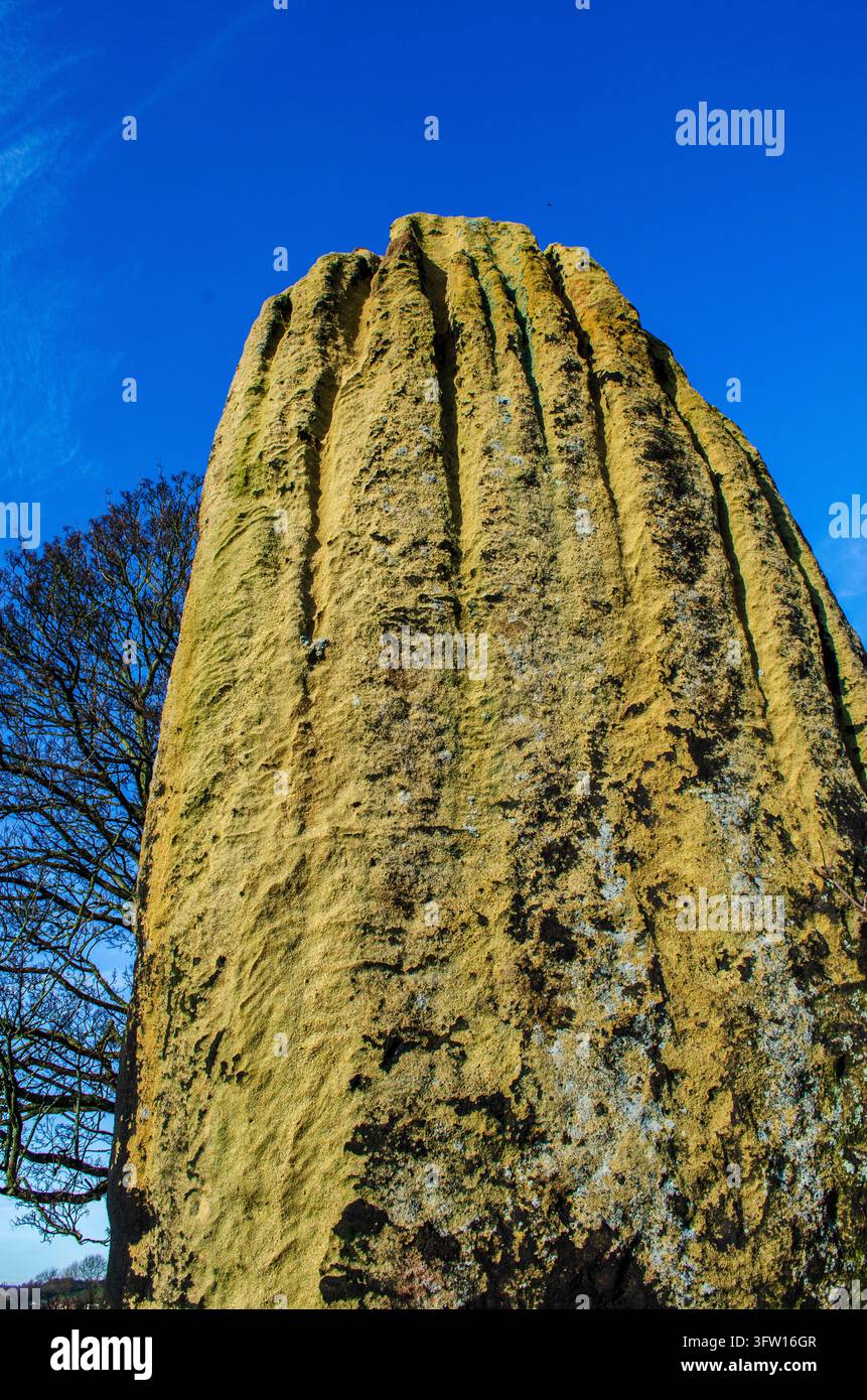 Les Devils Arrows comprennent trois mégalithes impressionnants. D'origine bronze, ils sont situés dans le Yorkshire, en Angleterre Banque D'Images