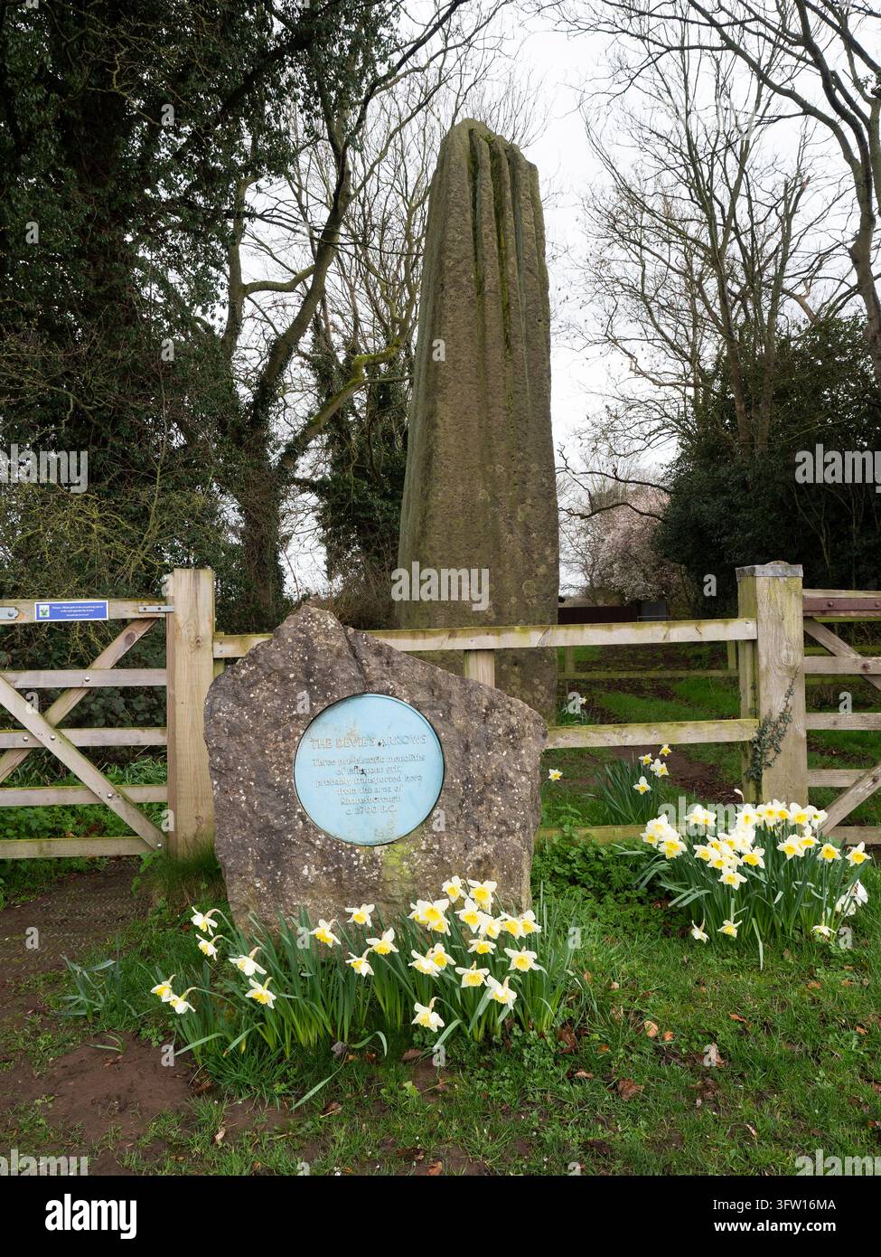 Les Devils Arrows comprennent trois mégalithes impressionnants. D'origine bronze, ils sont situés dans le Yorkshire, en Angleterre Banque D'Images