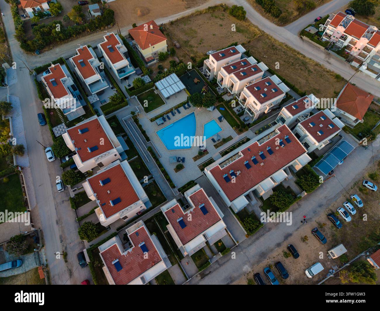 Appartements autour de deux piscines, Nikiti, Sithonia, Chalkidiki, Grèce Banque D'Images
